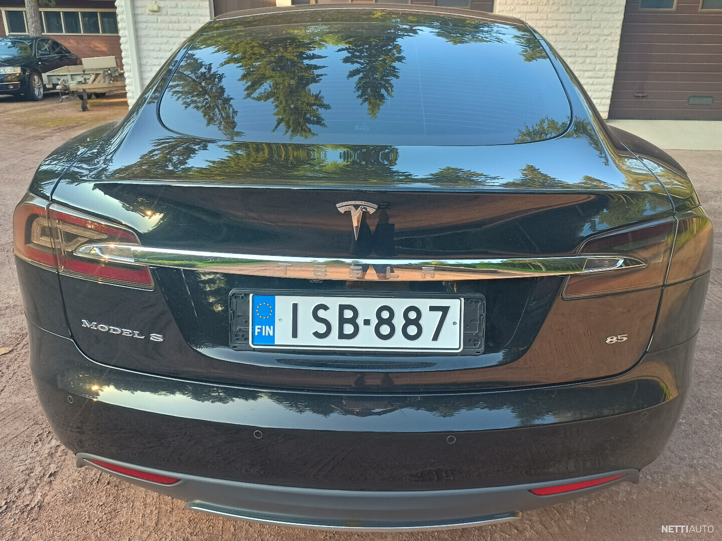 Tesla Model S 2014