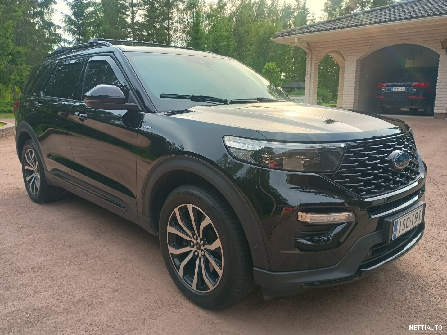 Ford Explorer 2021