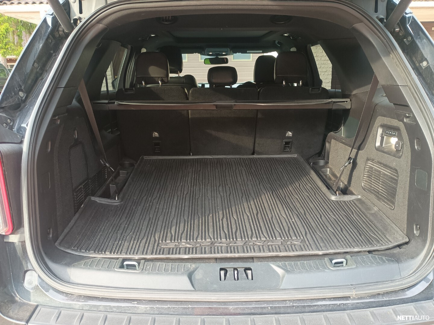 Ford Explorer 2021