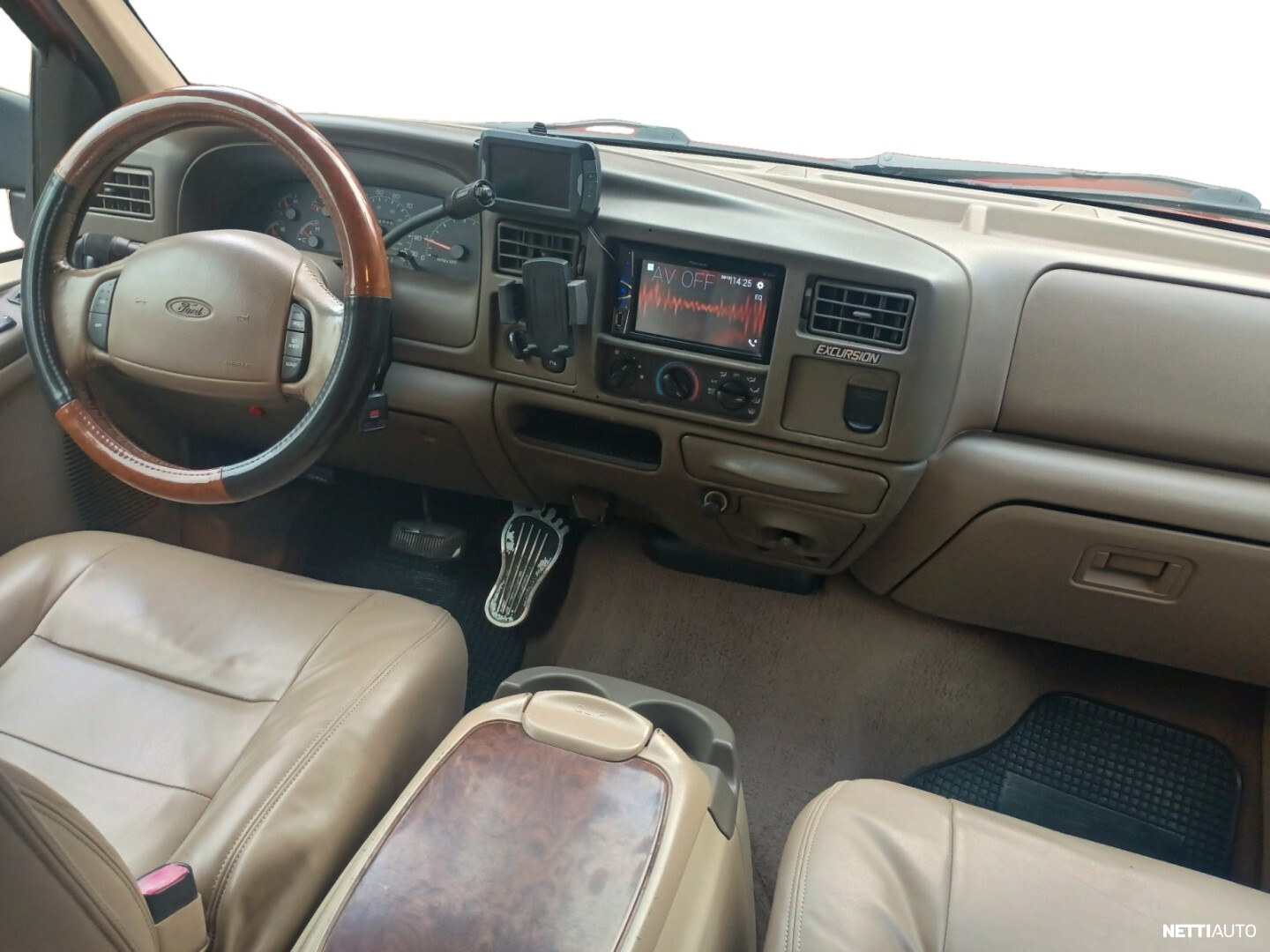 Ford Excursion 2000