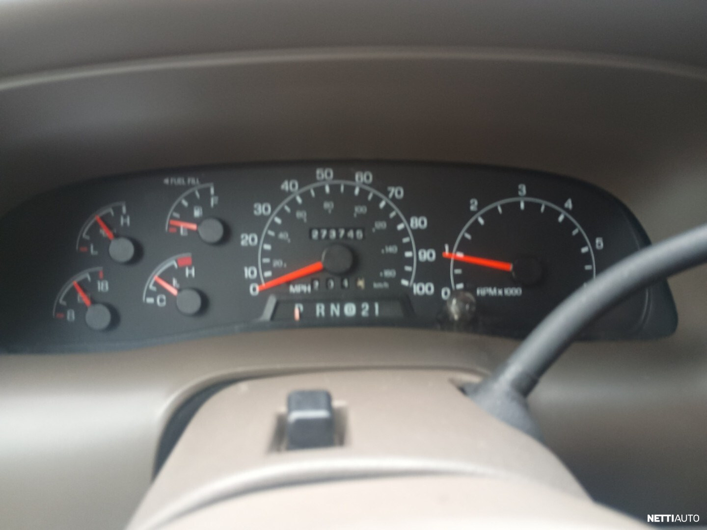 Ford Excursion 2000