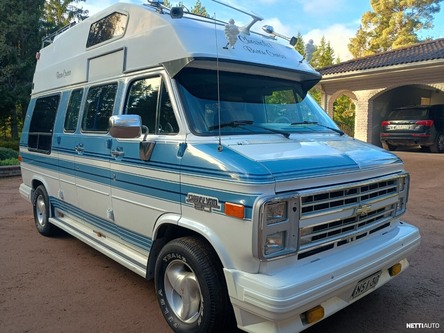 Chevrolet Chevy Van 1991