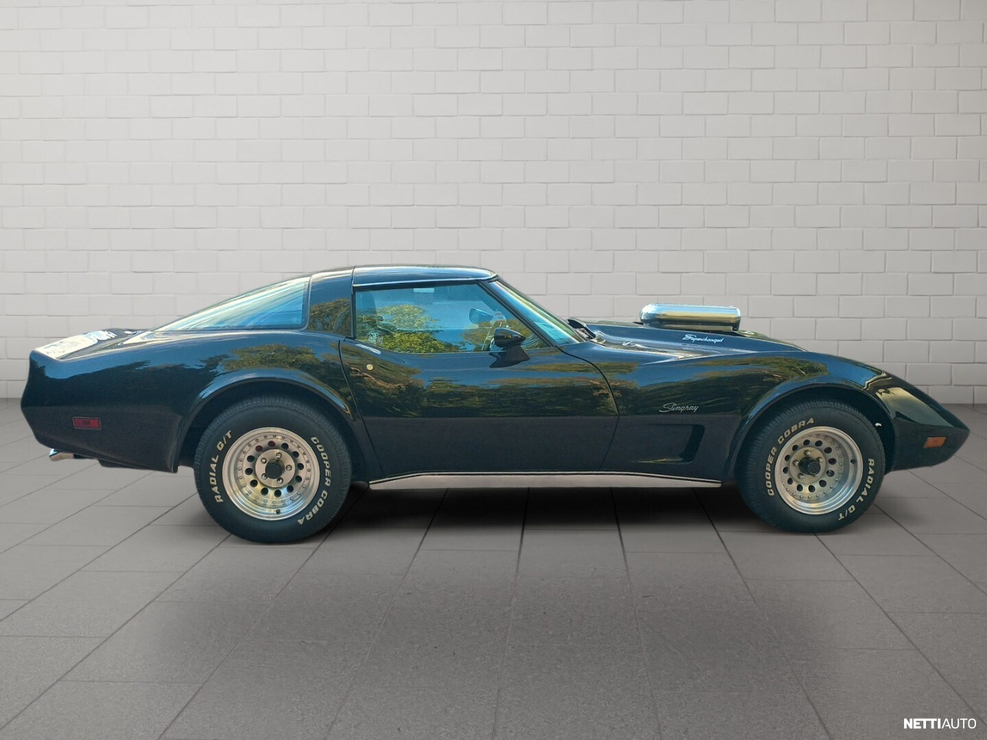 Chevrolet Corvette 1975