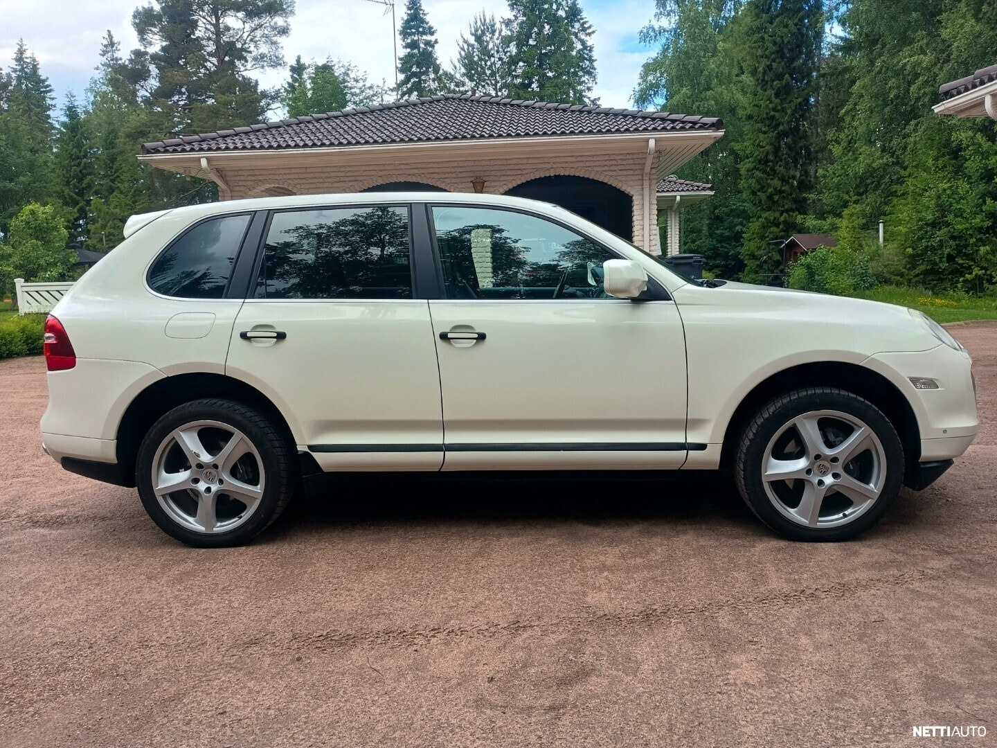 Porsche Cayenne 2010