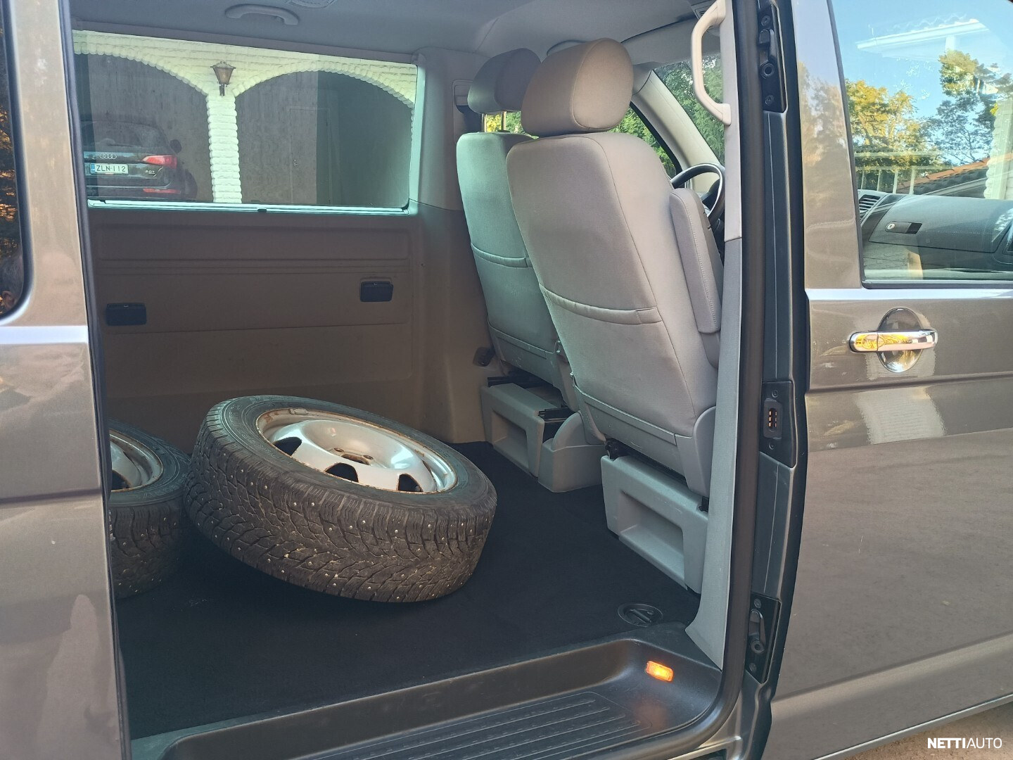 Volkswagen Transporter 2010