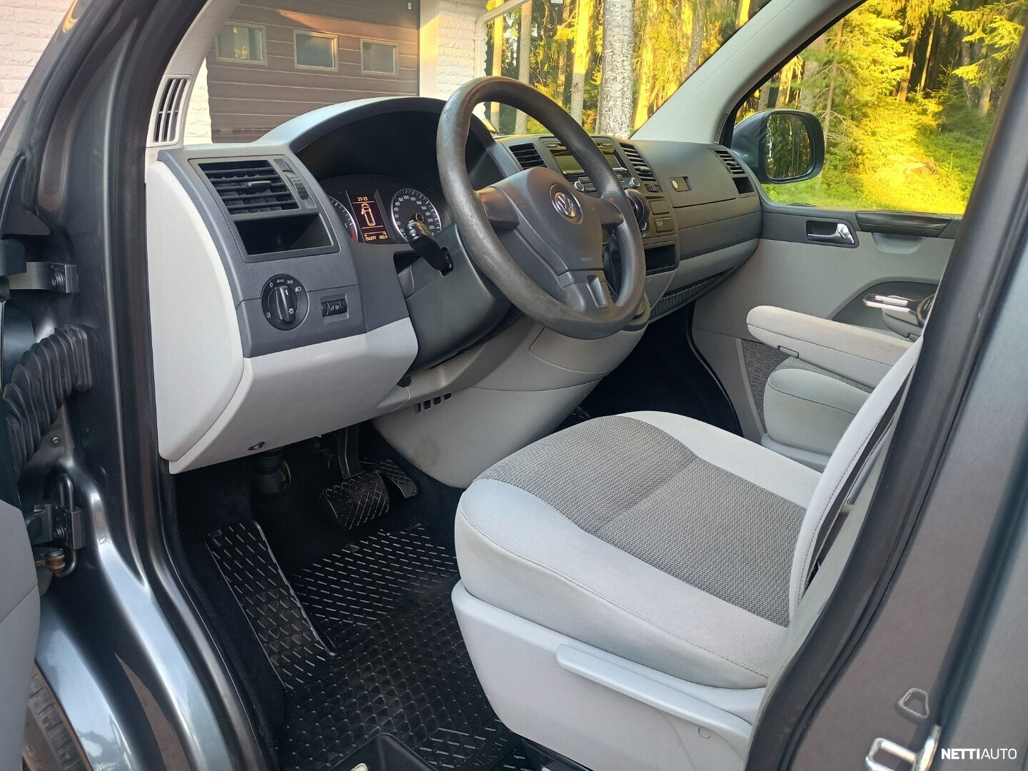 Volkswagen Transporter 2010