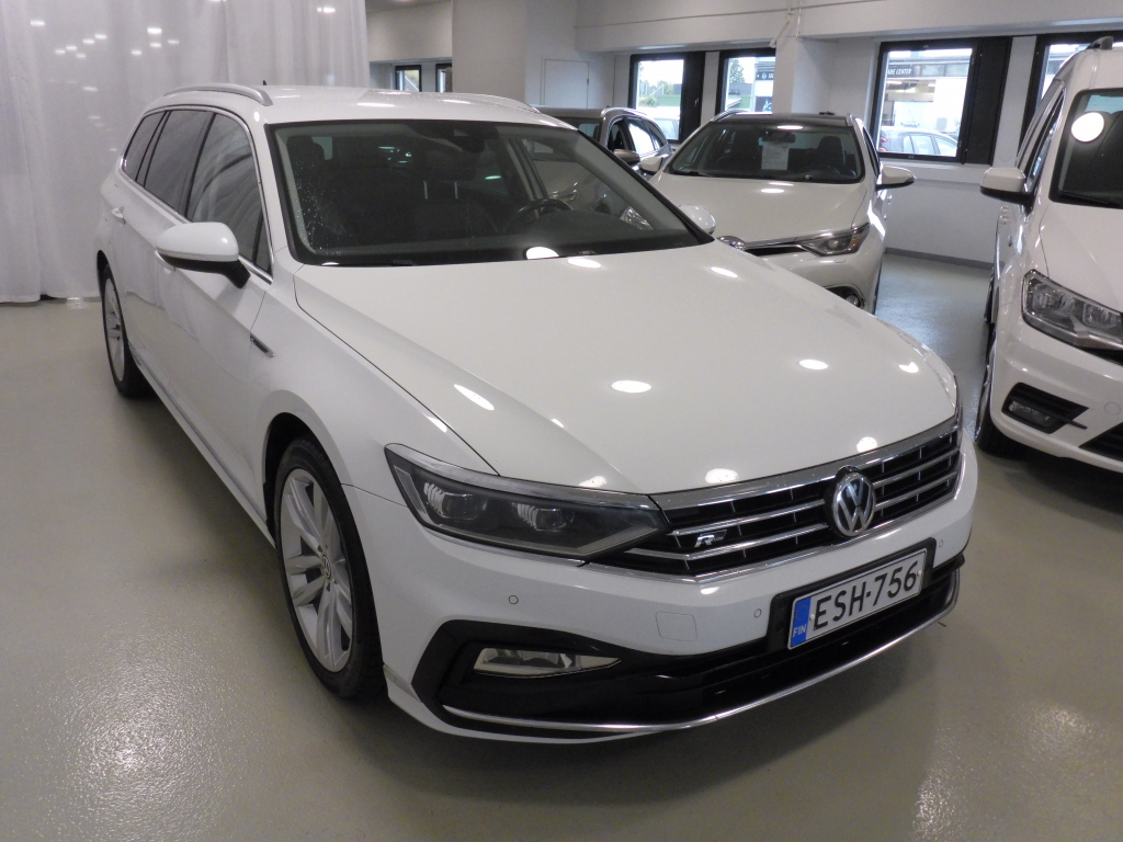 VOLKSWAGEN Passat 3
