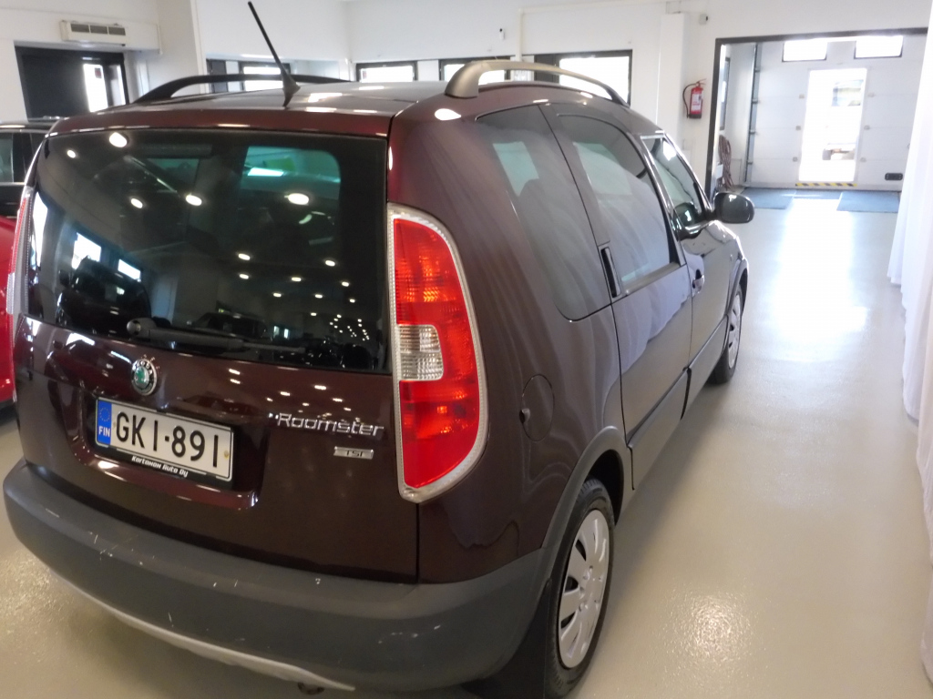 SKODA Roomster 6