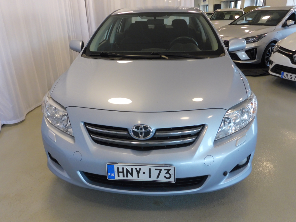 TOYOTA Corolla 2