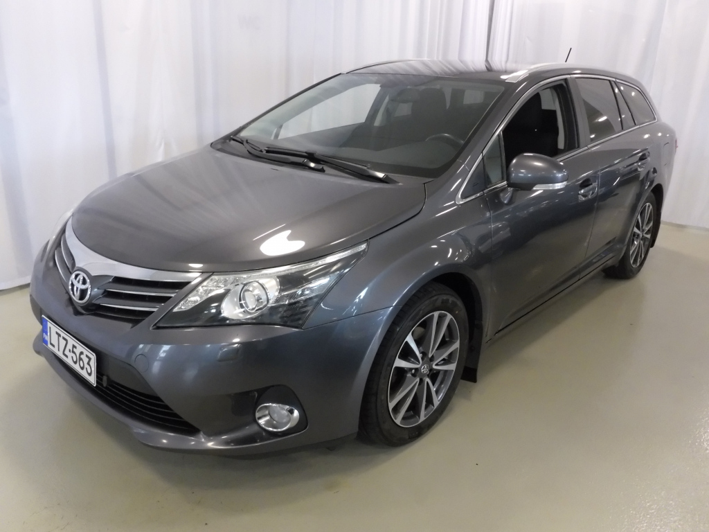 TOYOTA Avensis 1