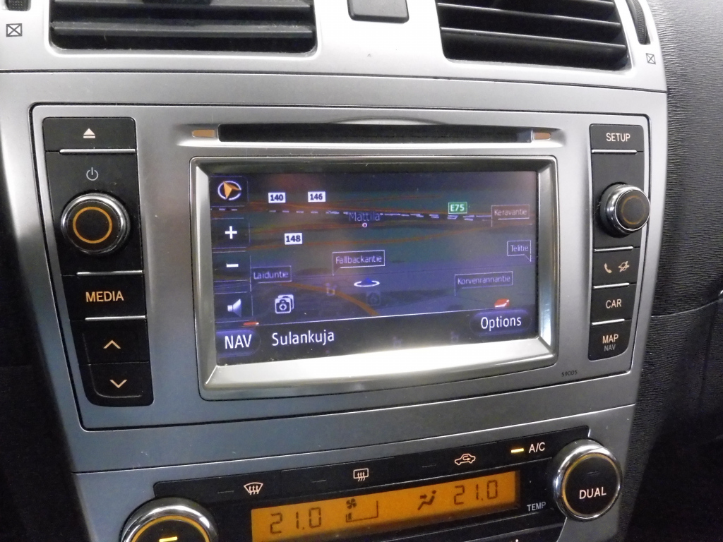 TOYOTA Avensis 14
