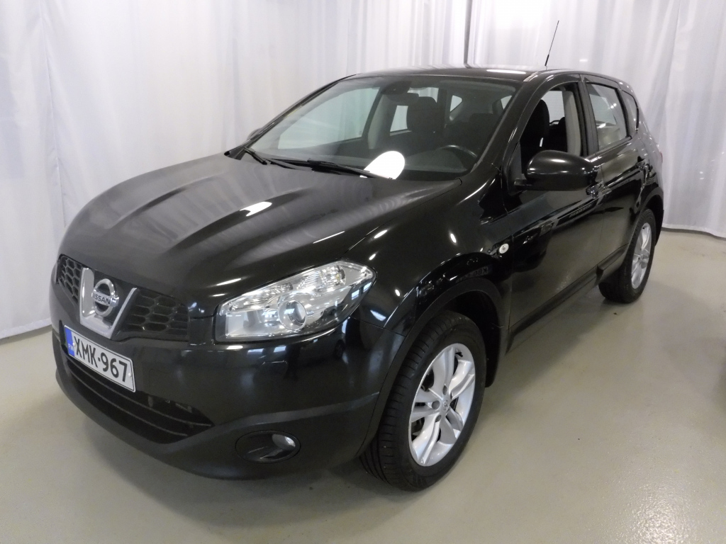 NISSAN Qashqai 1