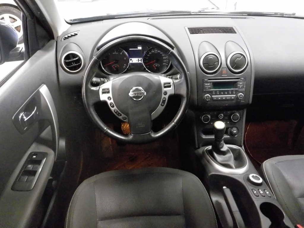 NISSAN Qashqai 10