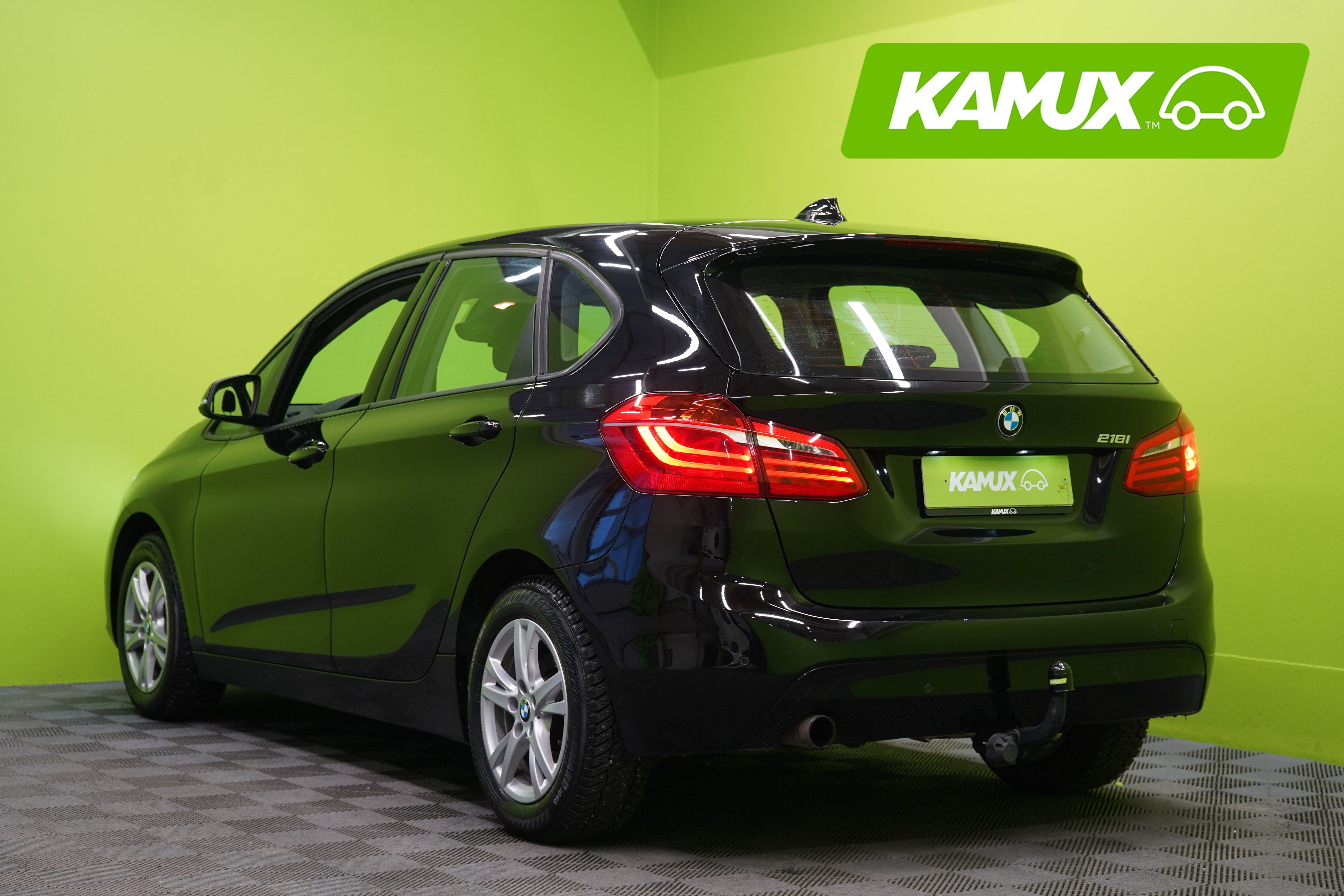 BMW 218 2016