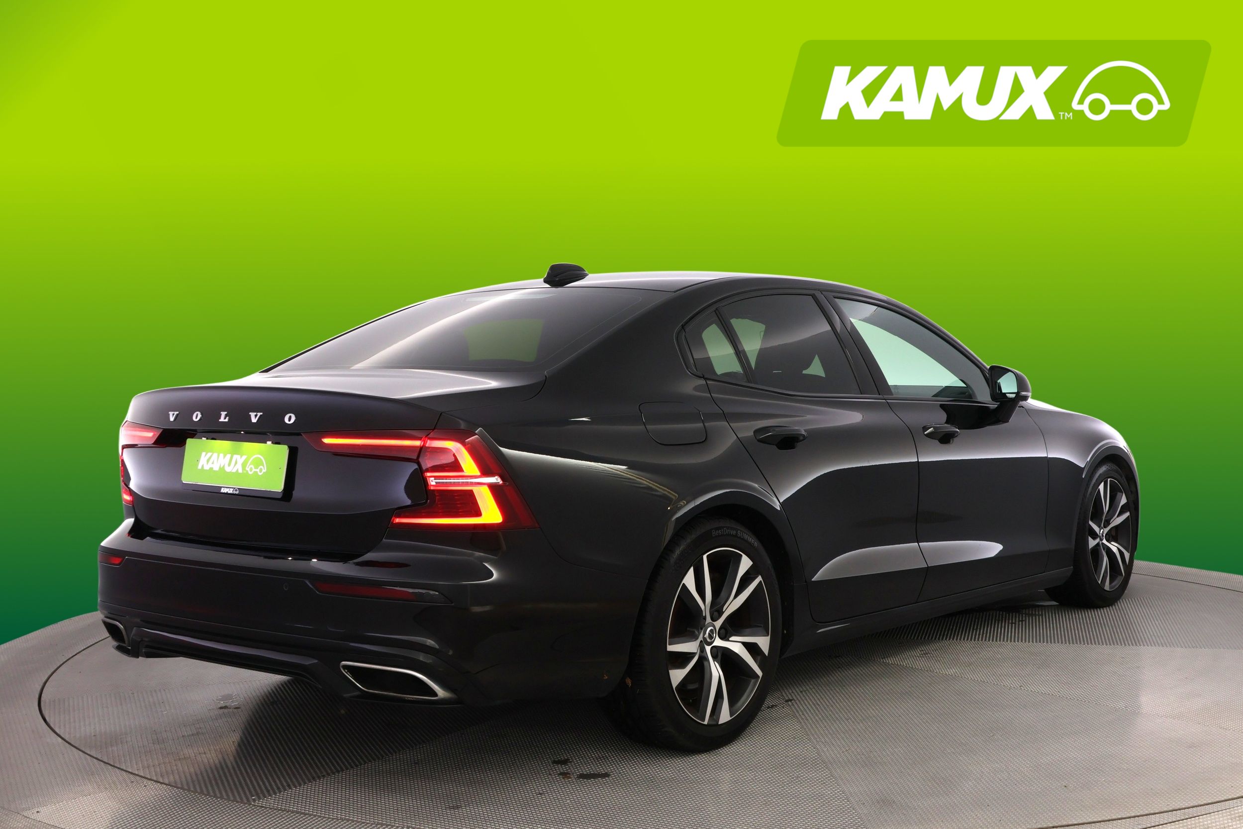 Volvo S60 2019
