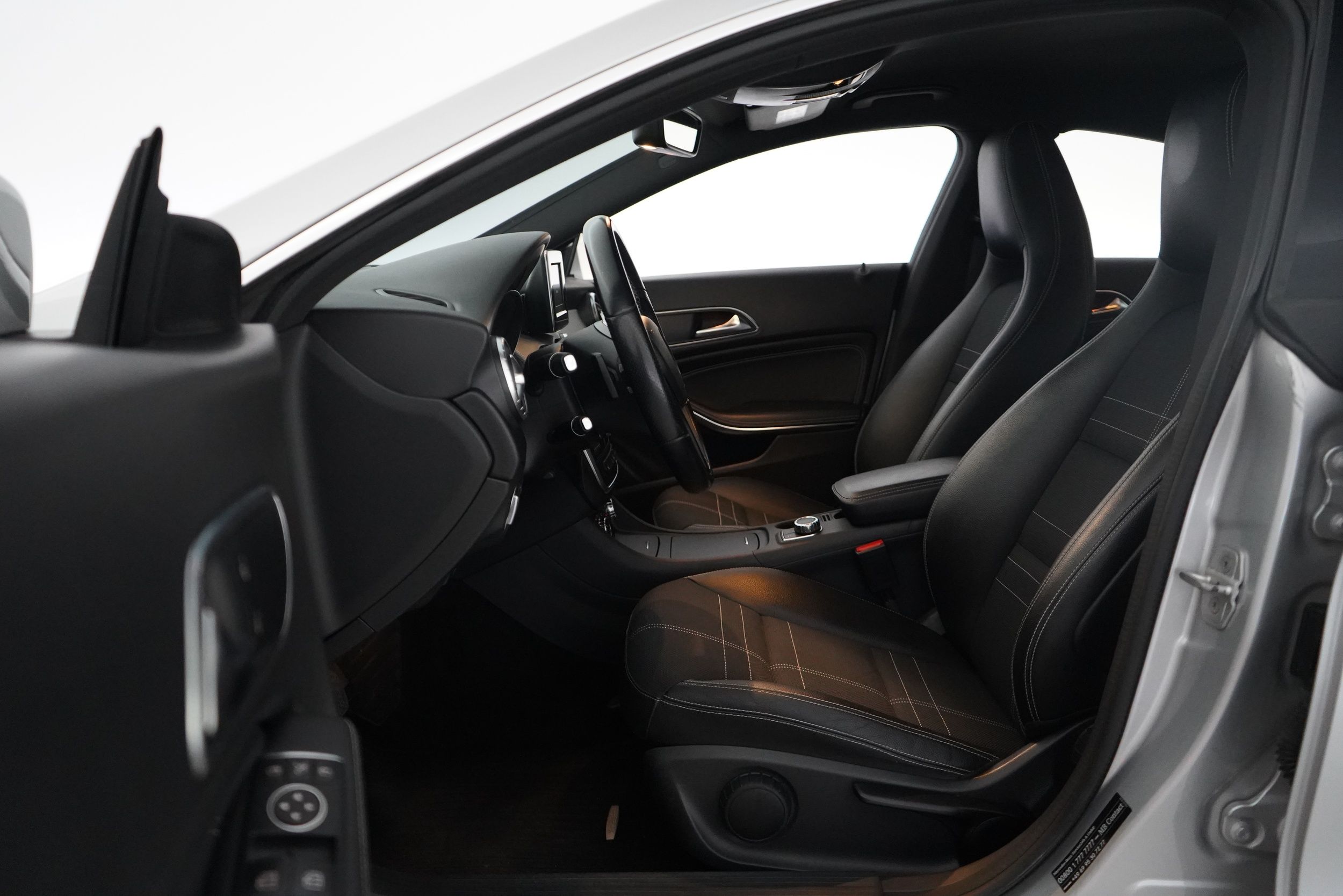 Mercedes-Benz CLA 2013
