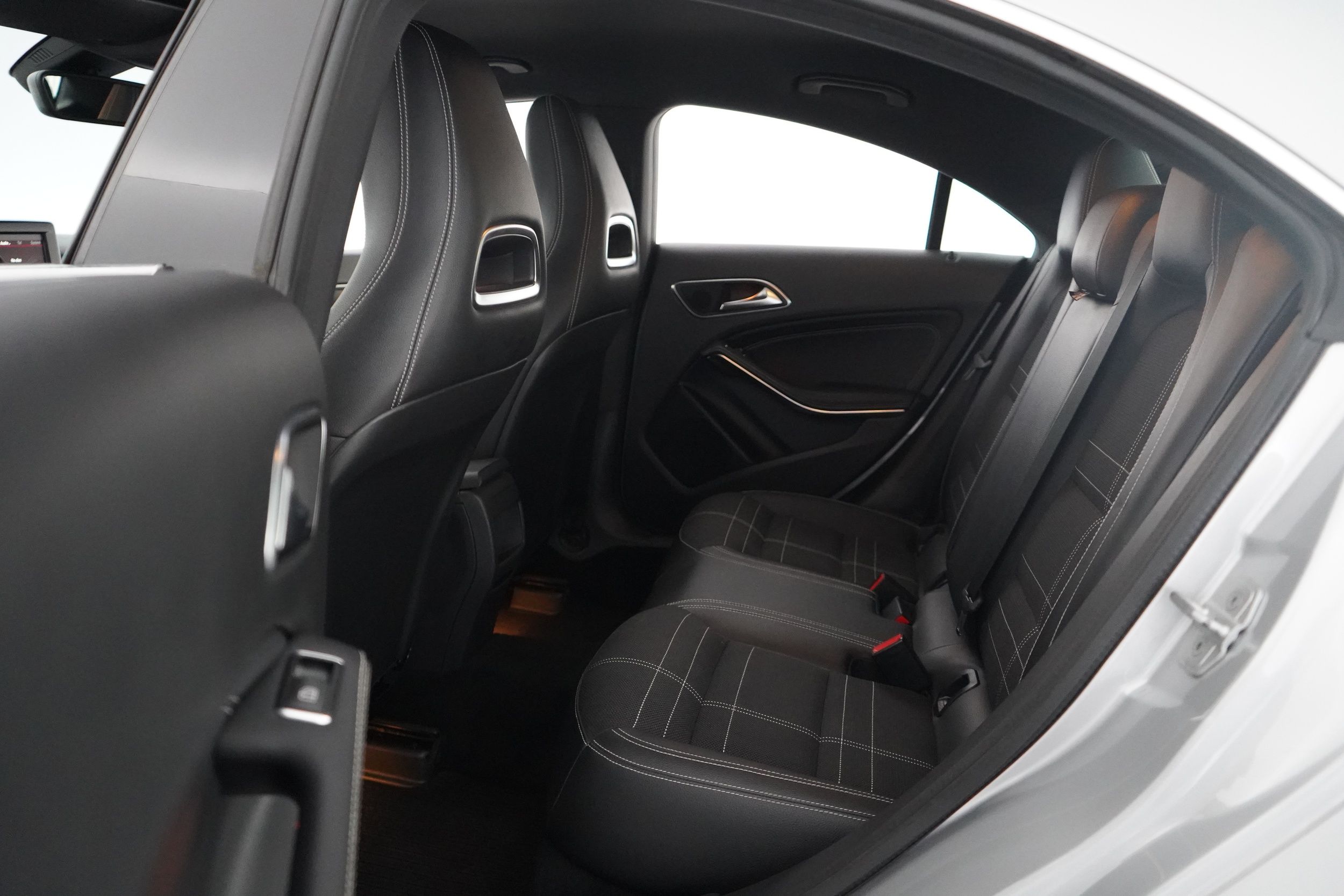 Mercedes-Benz CLA 2013