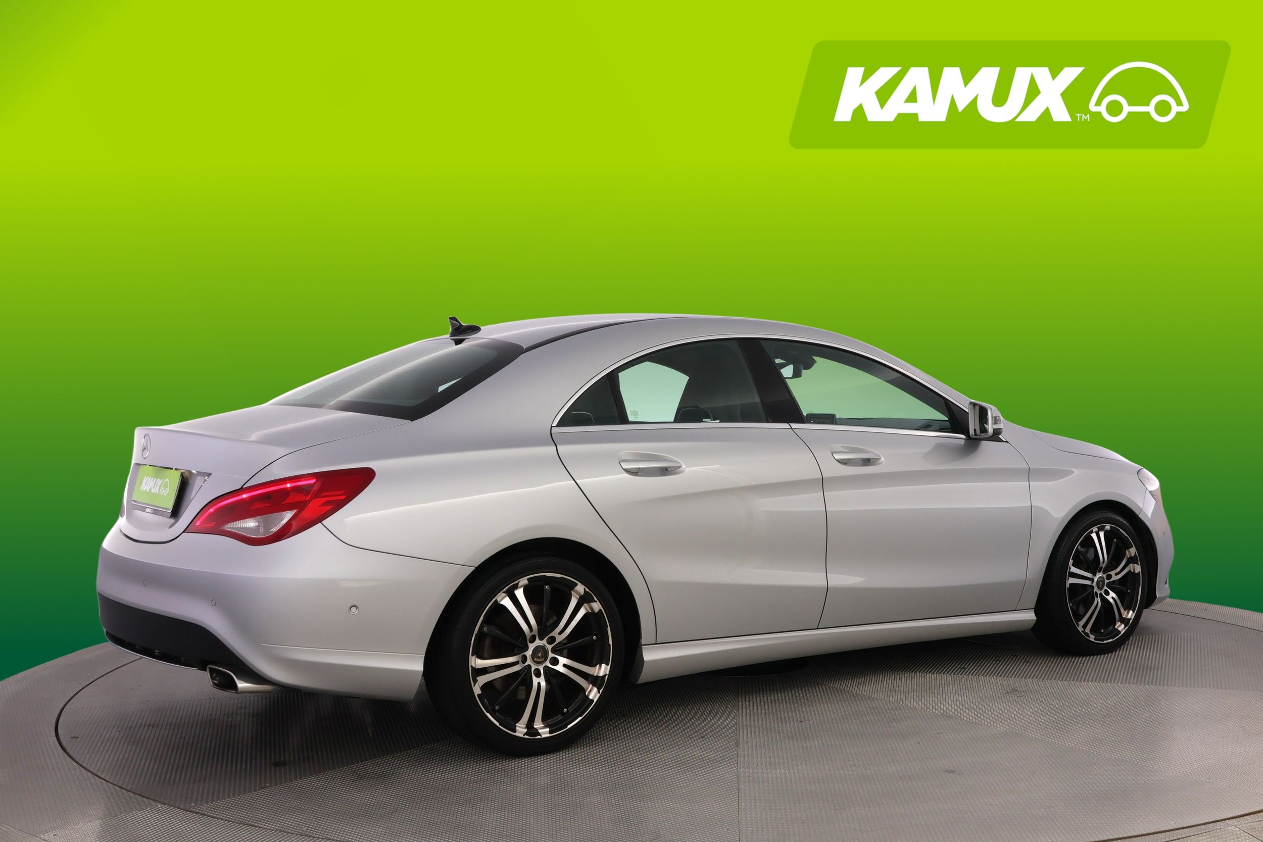 Mercedes-Benz CLA 2013