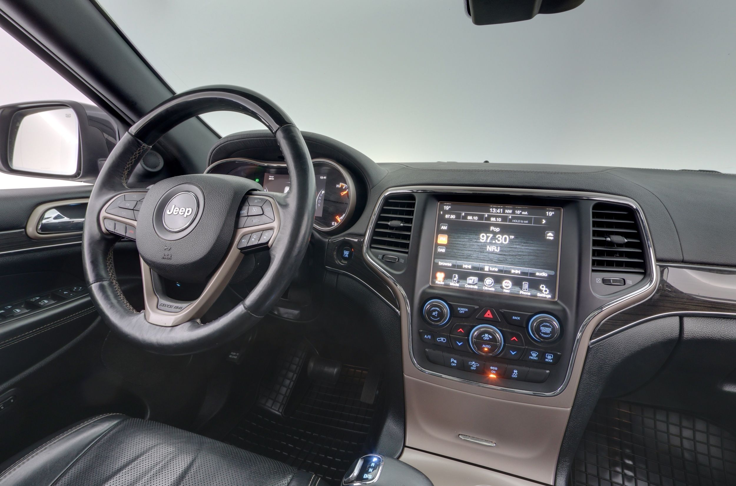 Jeep Grand Cherokee 2015