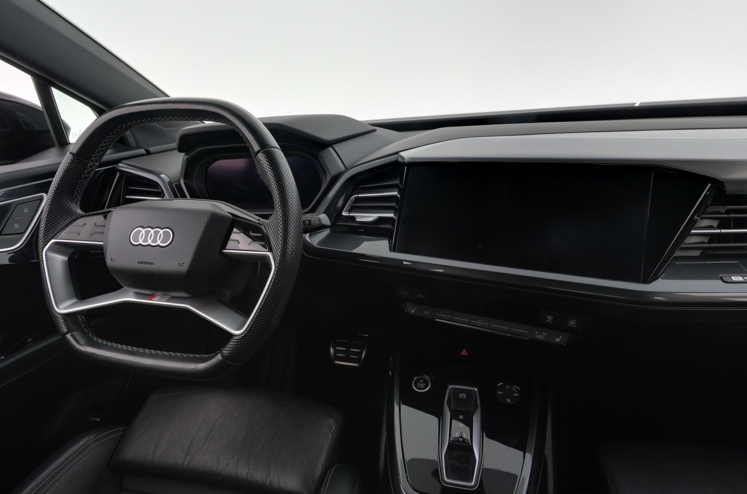 Audi Q4 e-tron 2023