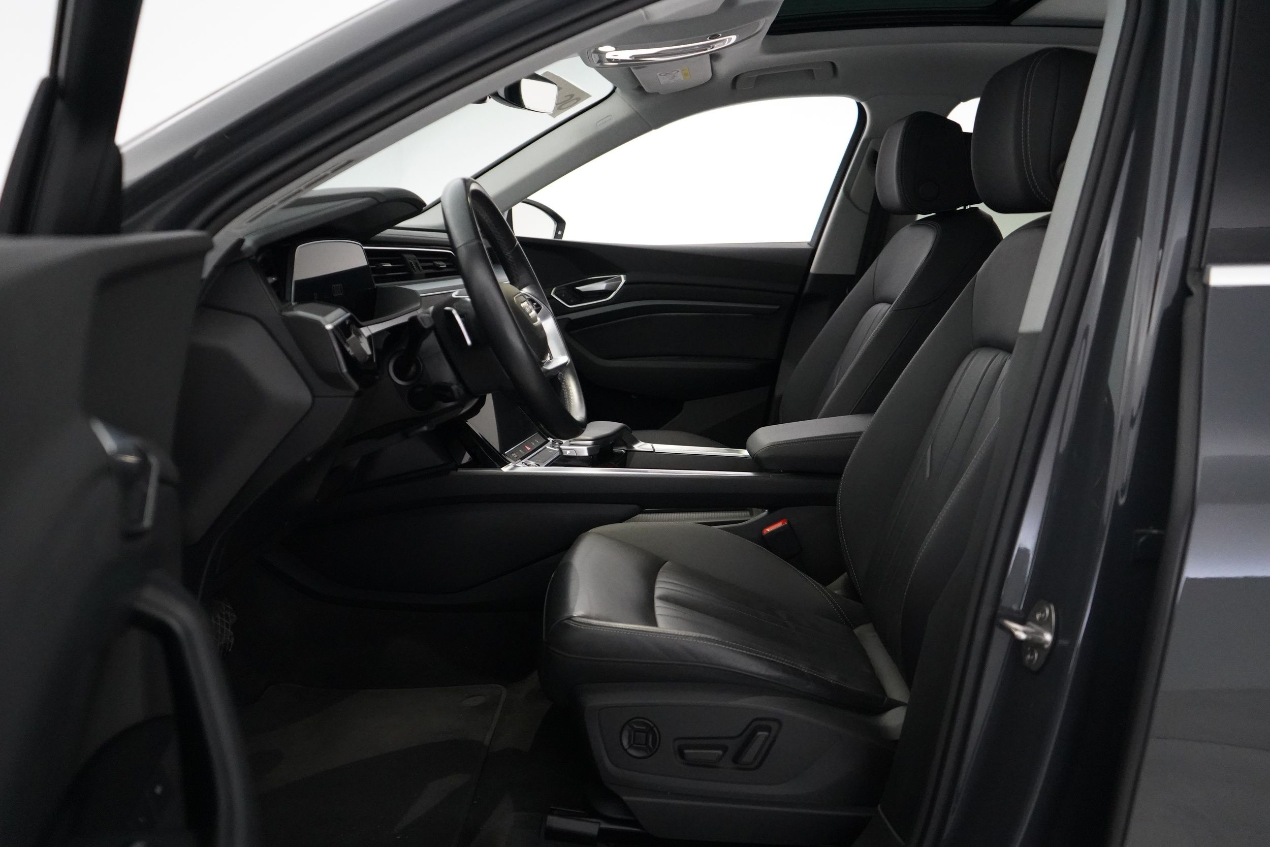 Audi Q8 e-tron 2024