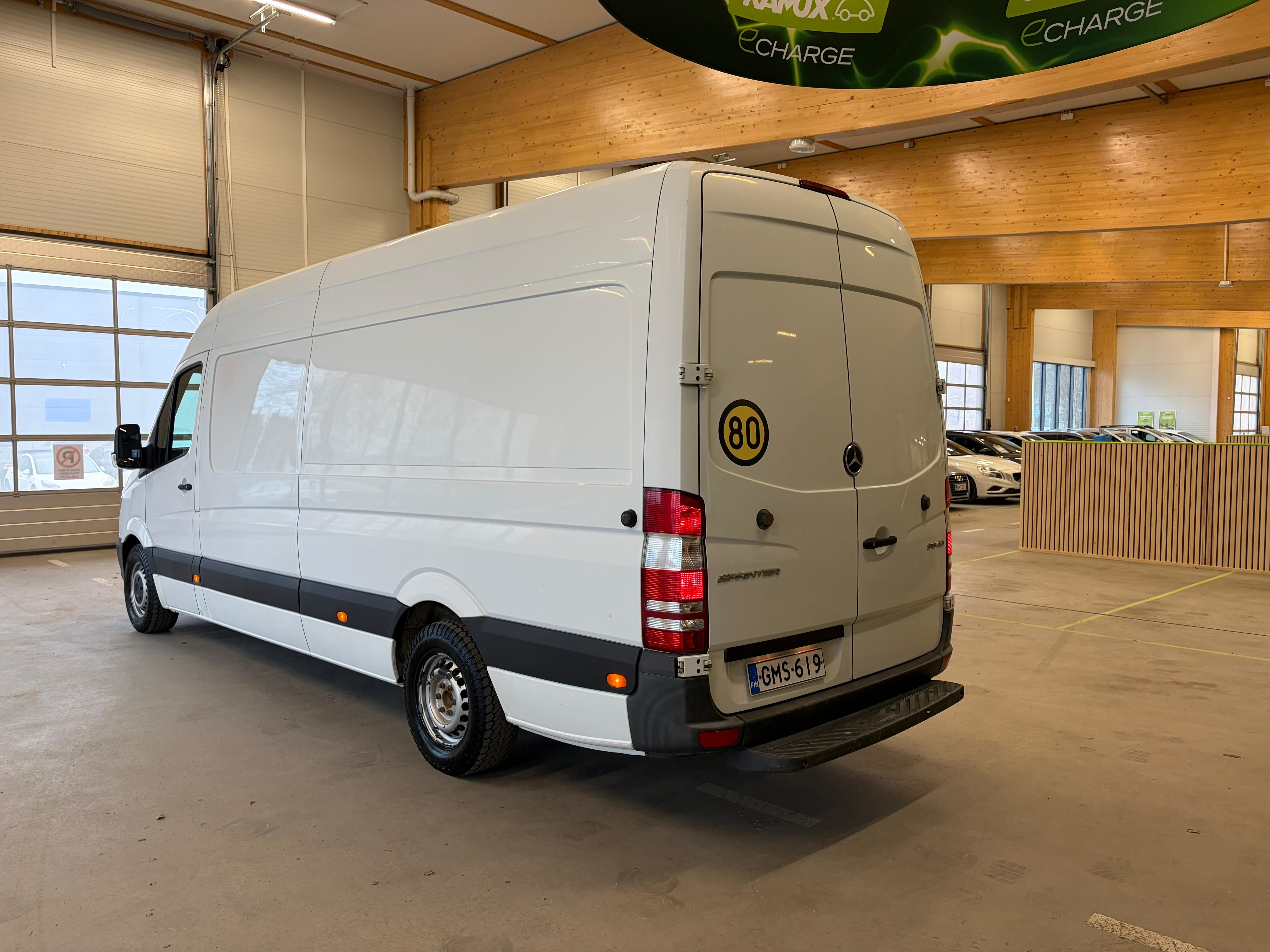 Mercedes-Benz Sprinter 2013