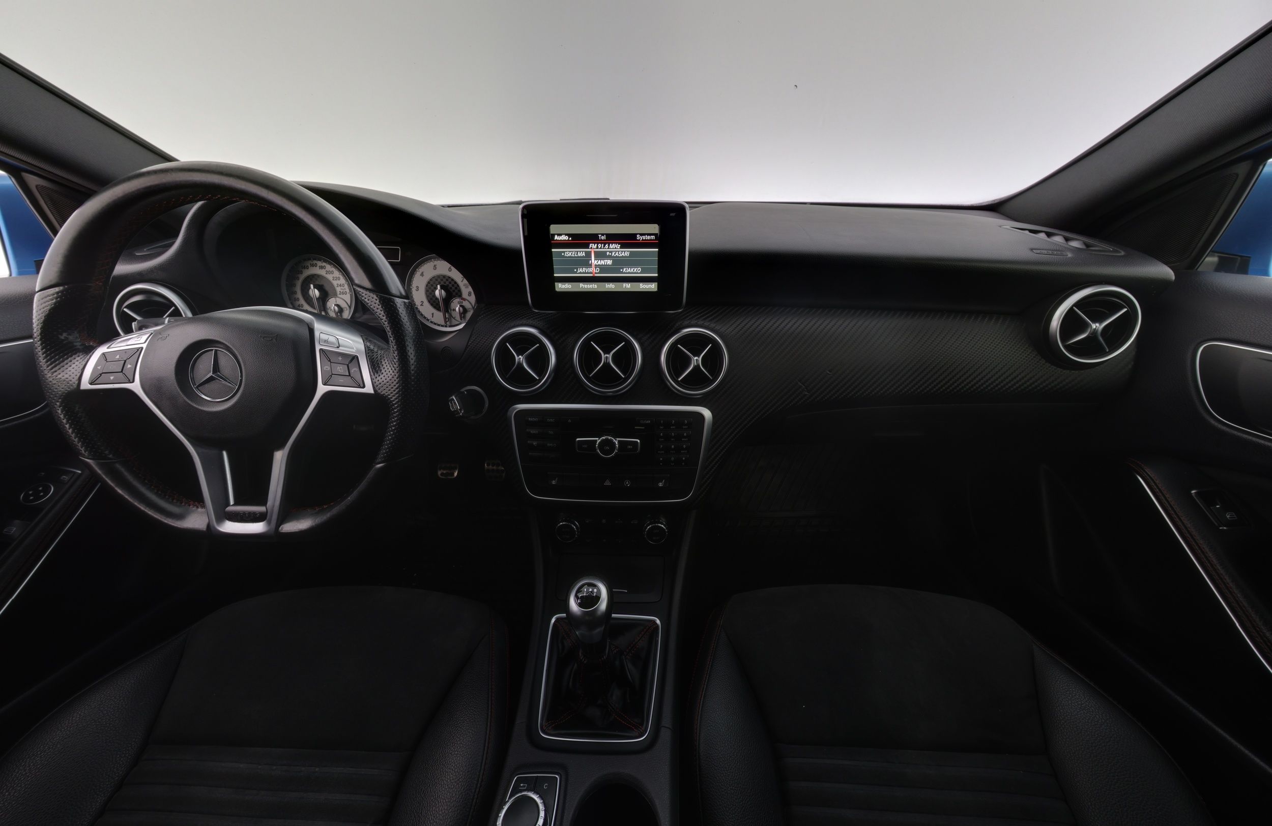 Mercedes-Benz A 2015