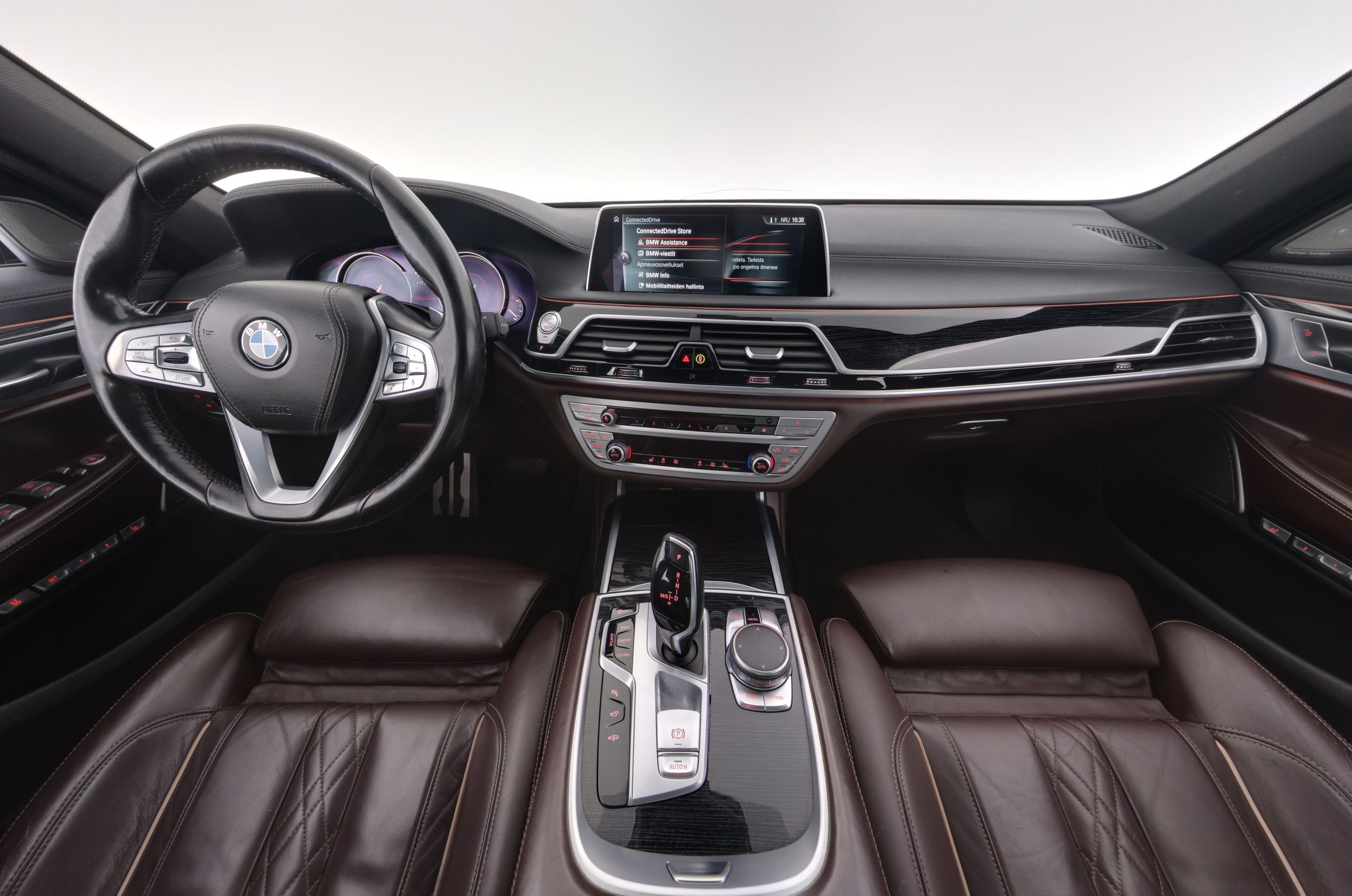 BMW 730 2017