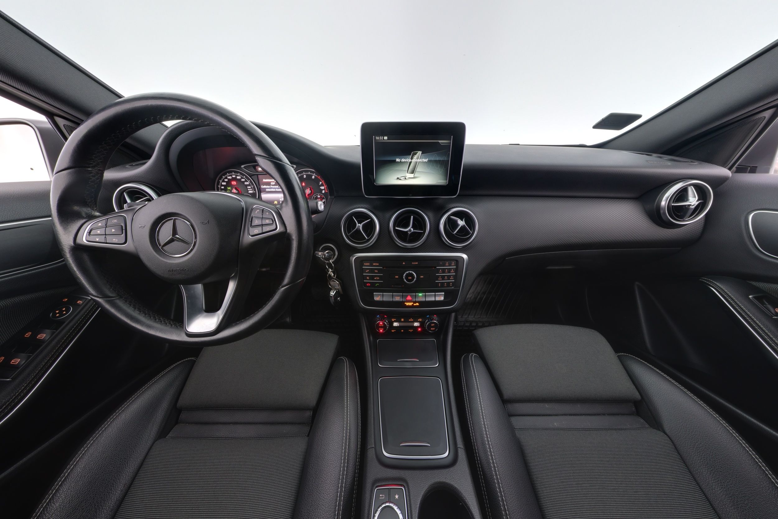 Mercedes-Benz A 2016