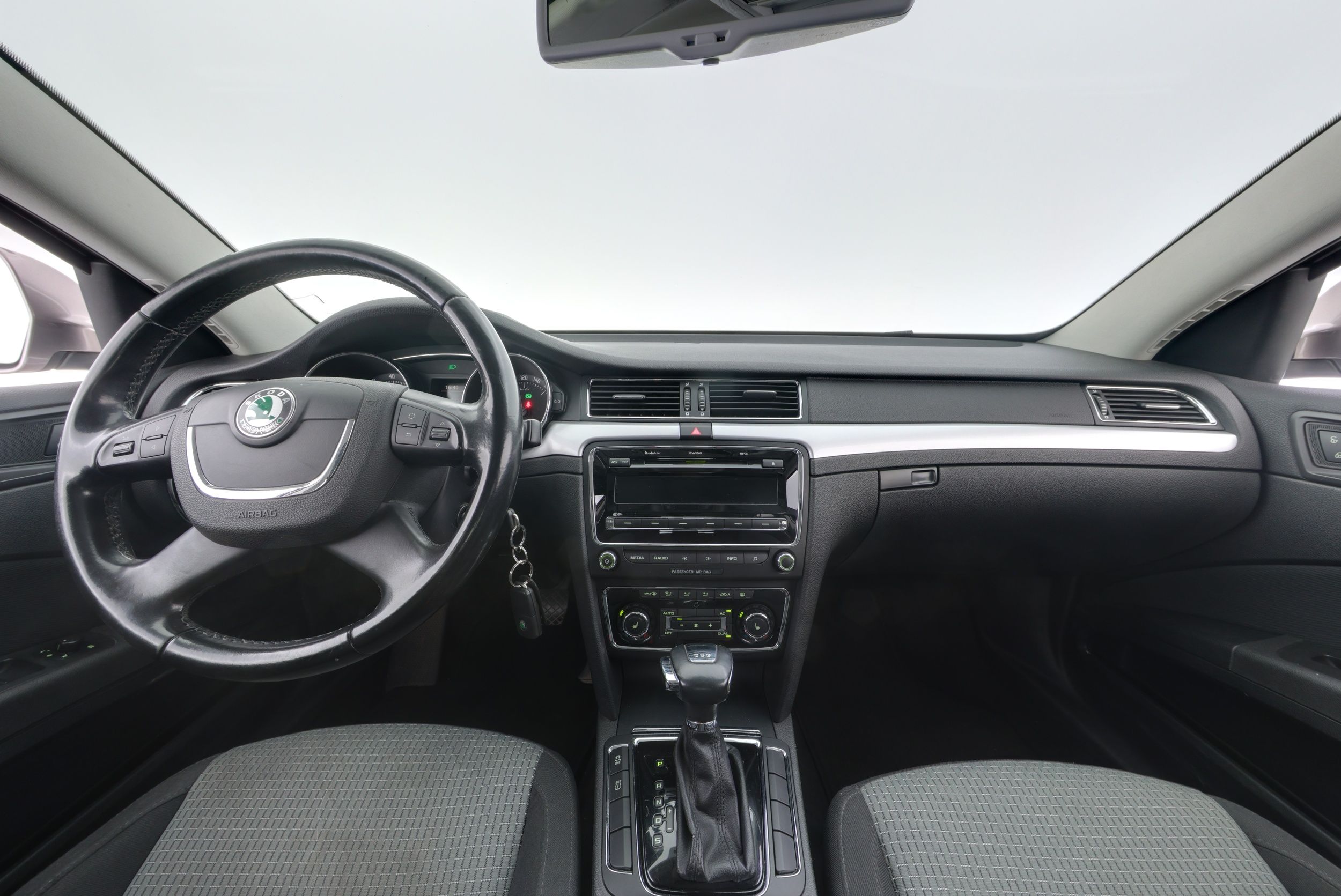 Skoda Superb 2010