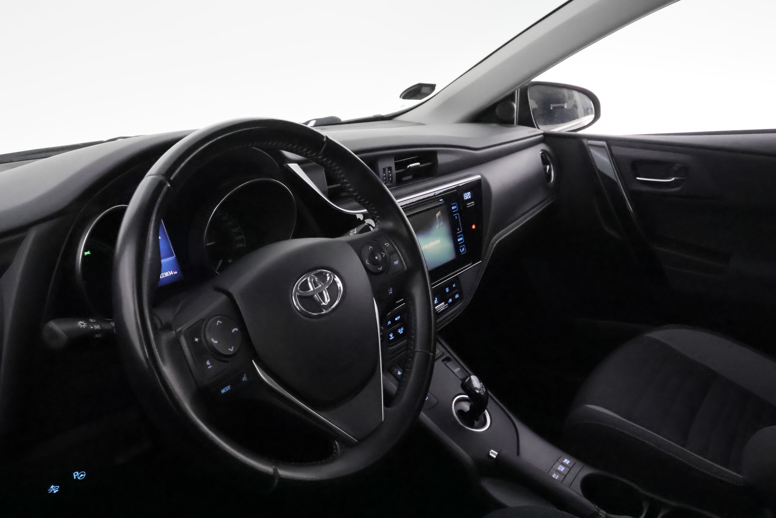 Toyota Auris 2016
