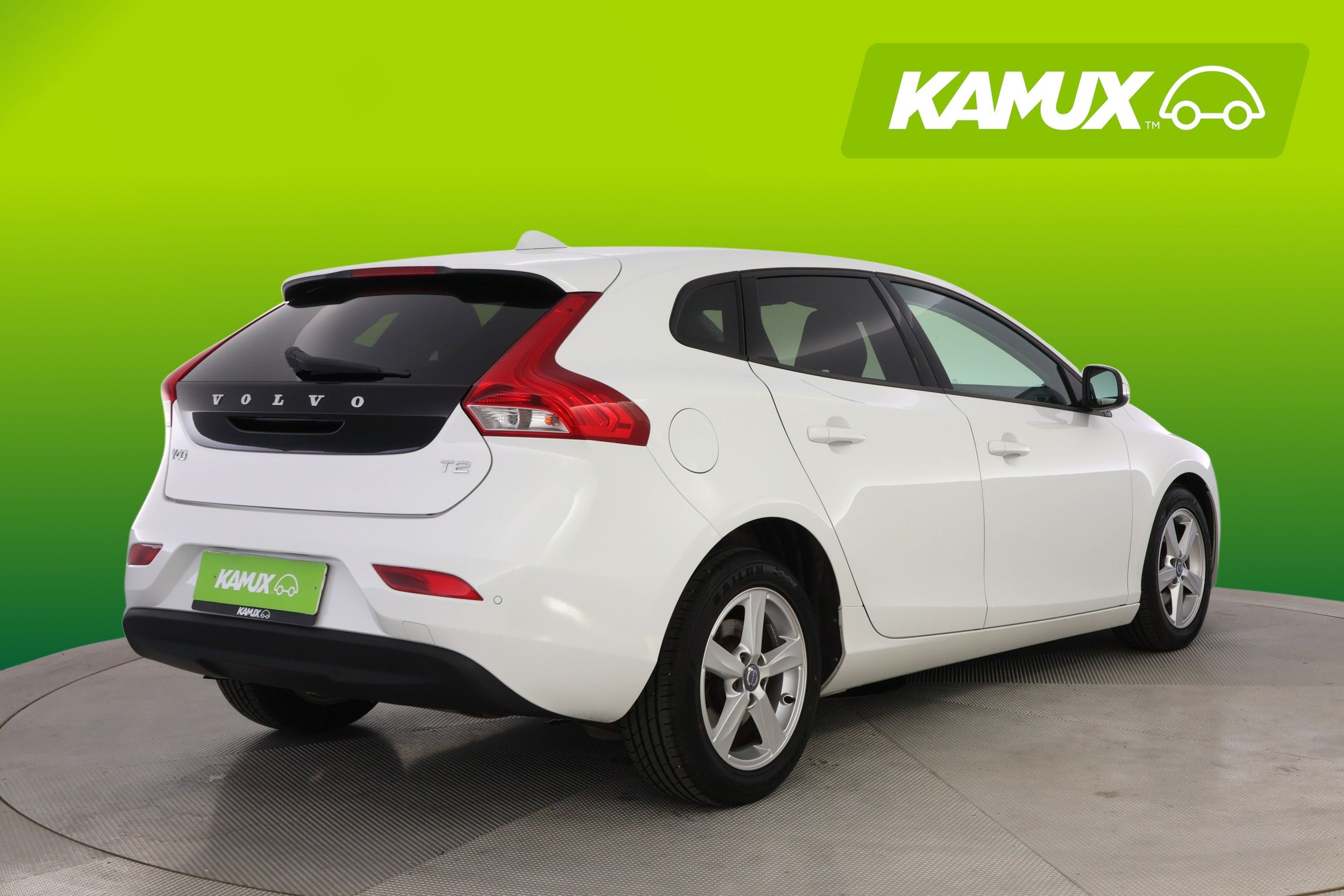 Volvo V40 2015