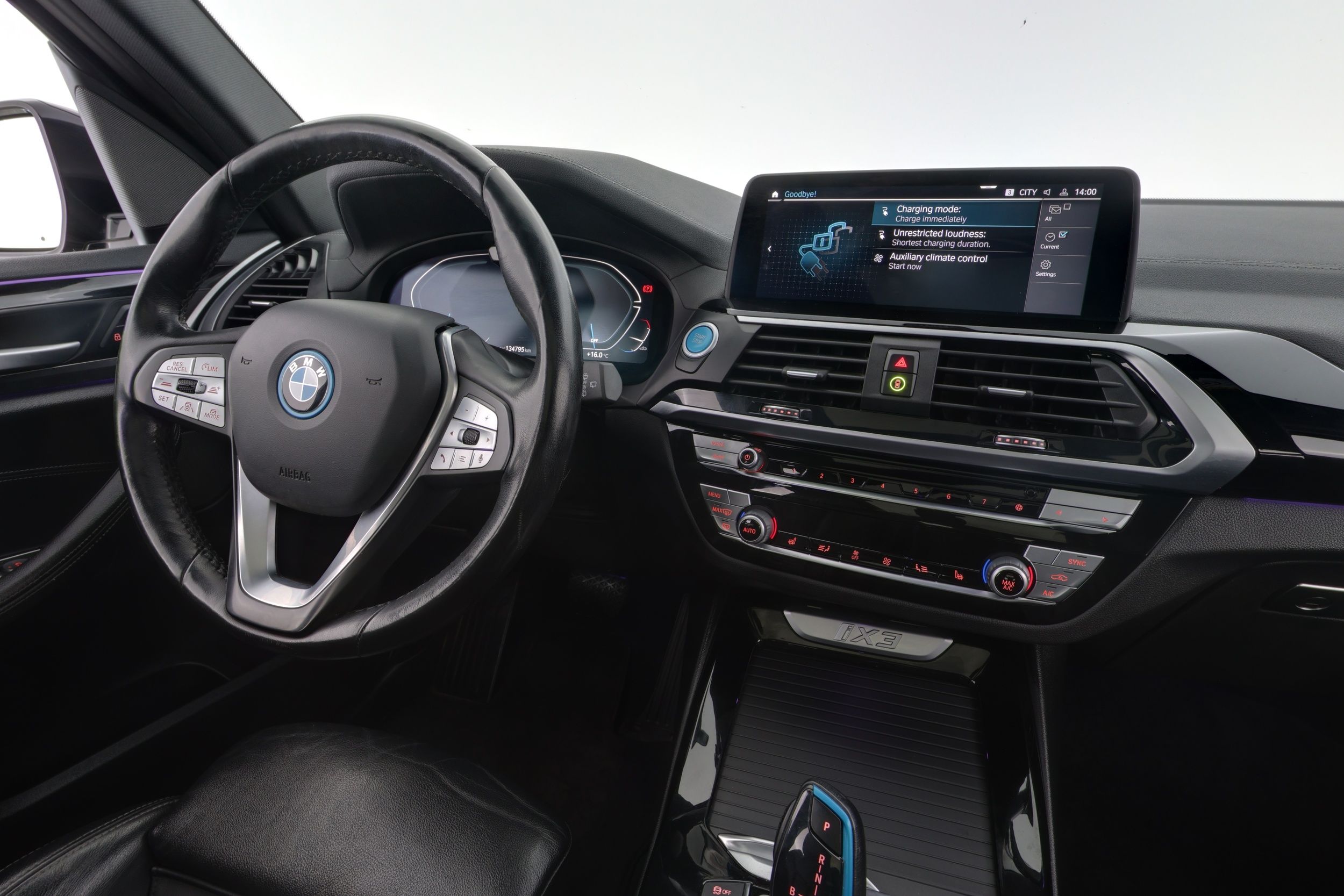BMW iX3 2021