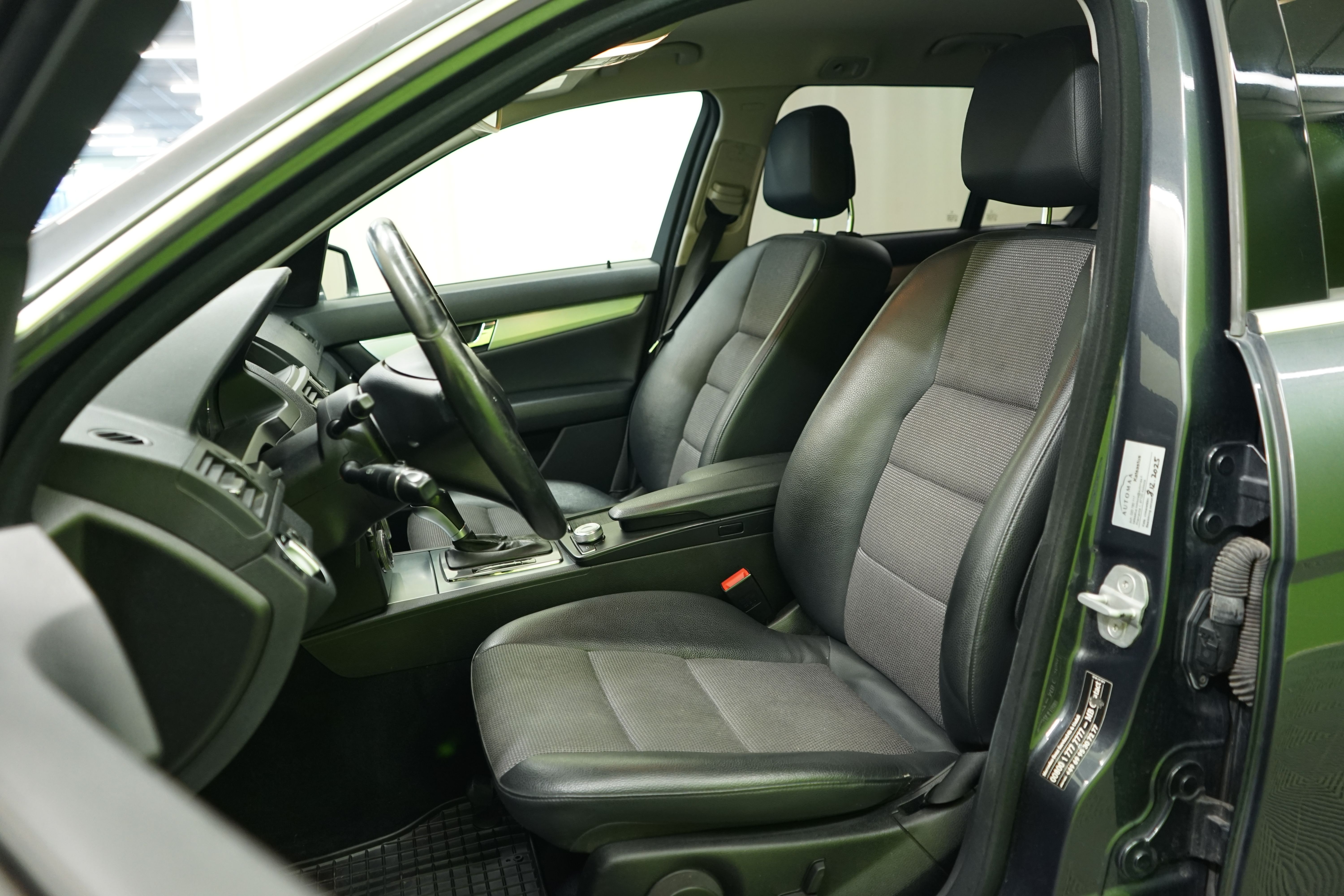 Mercedes-Benz C 2011