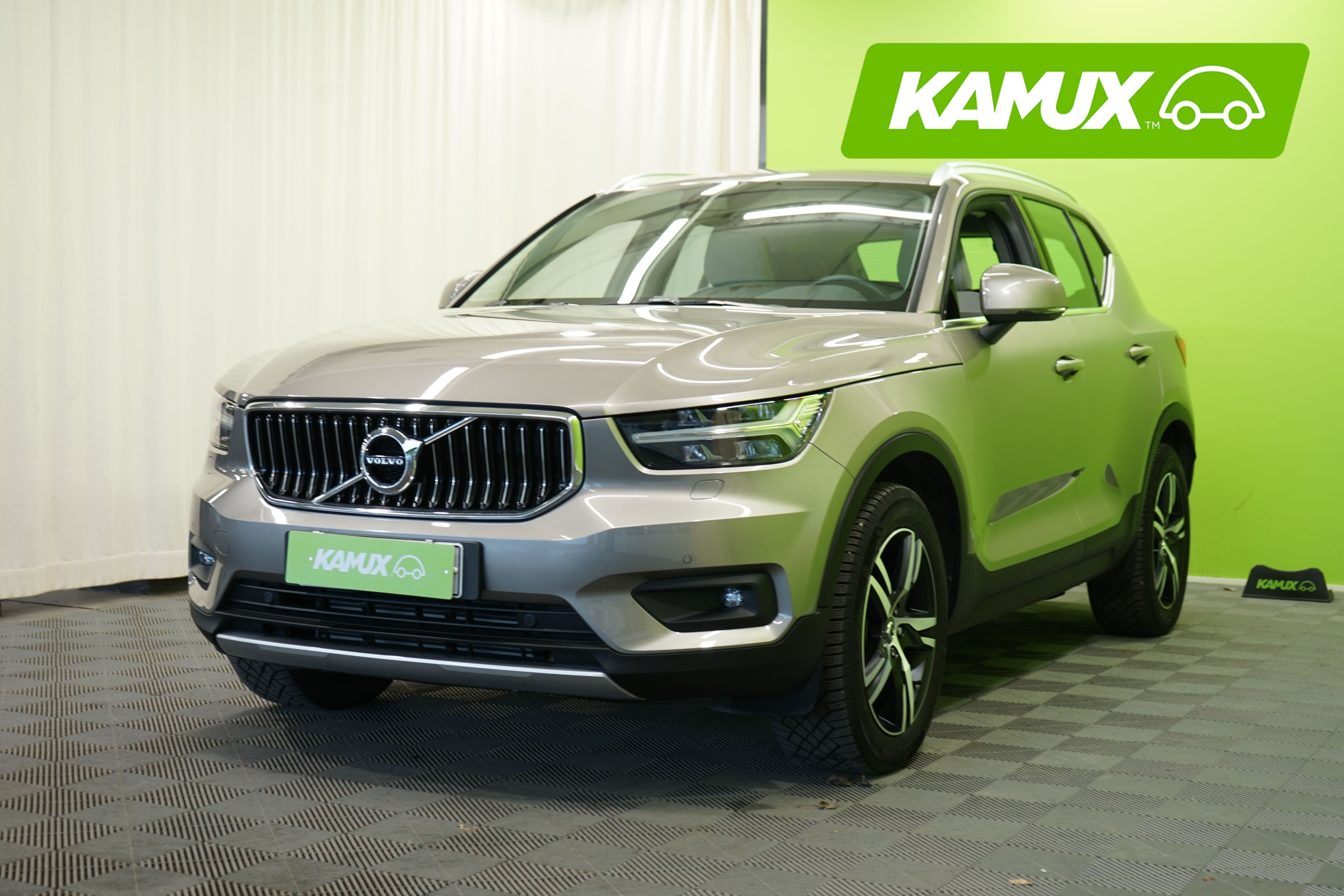 Volvo XC40 2021