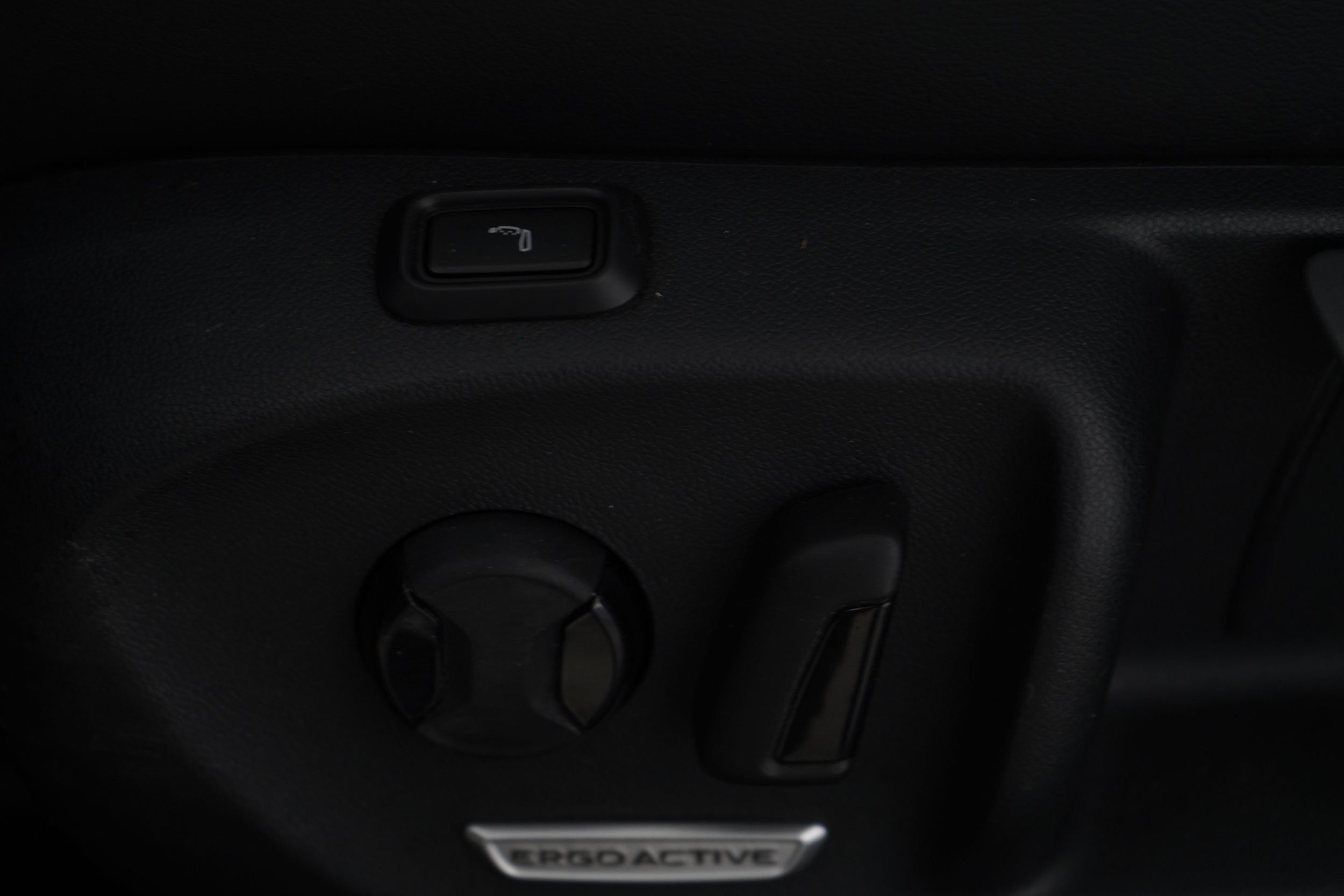 Volkswagen Passat 2024