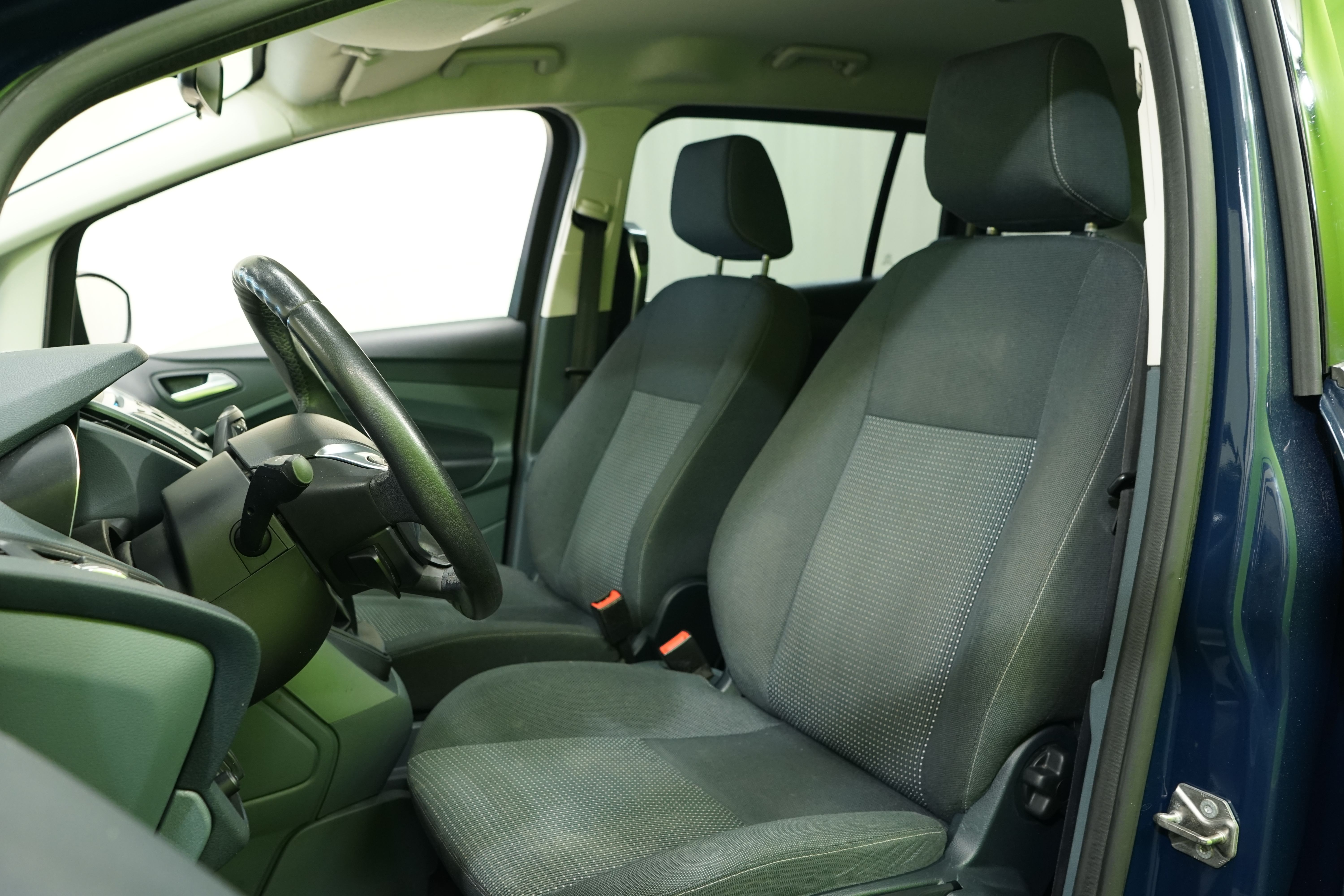 Ford C-MAX Grand 2012