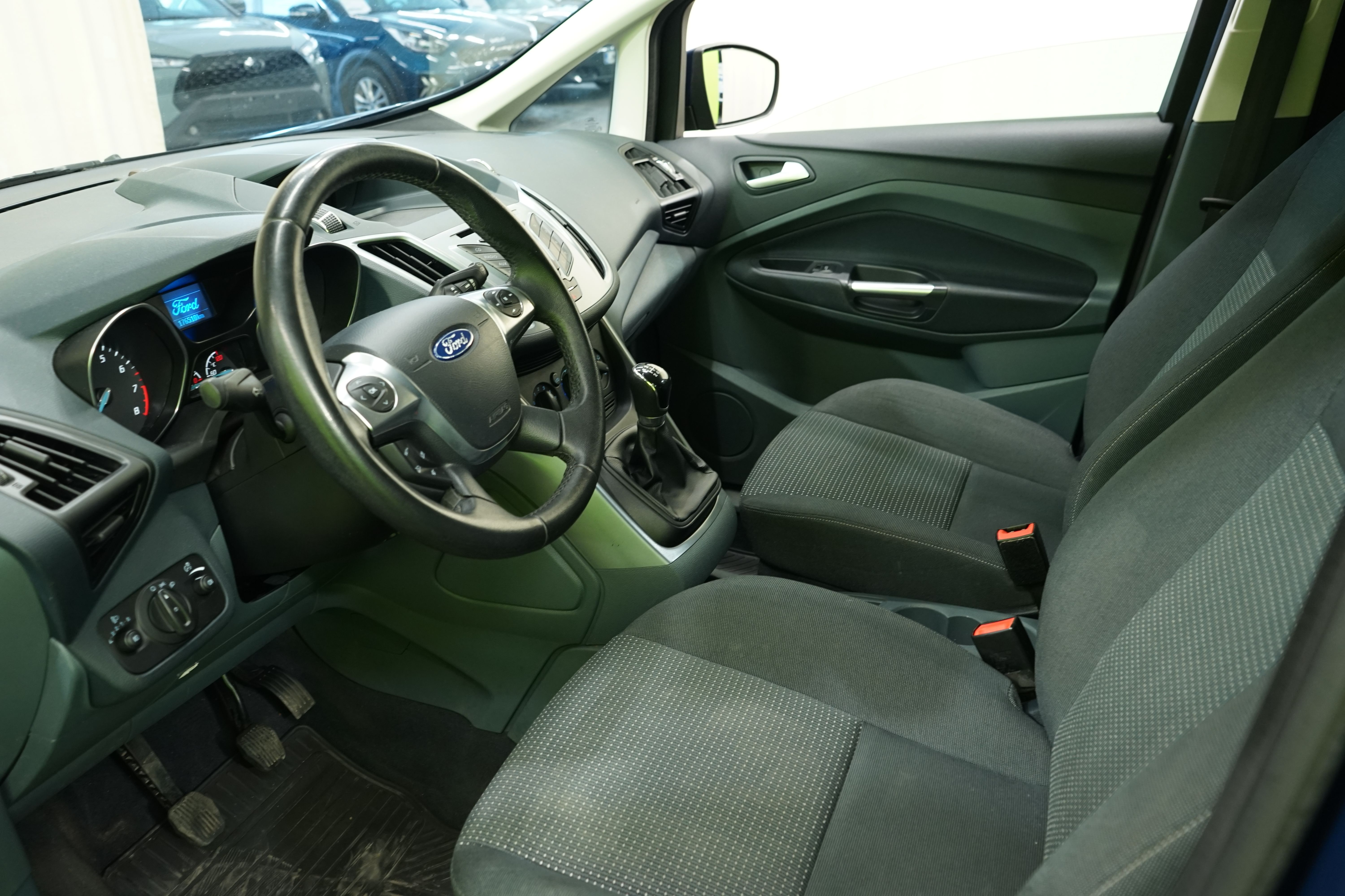 Ford C-MAX Grand 2012