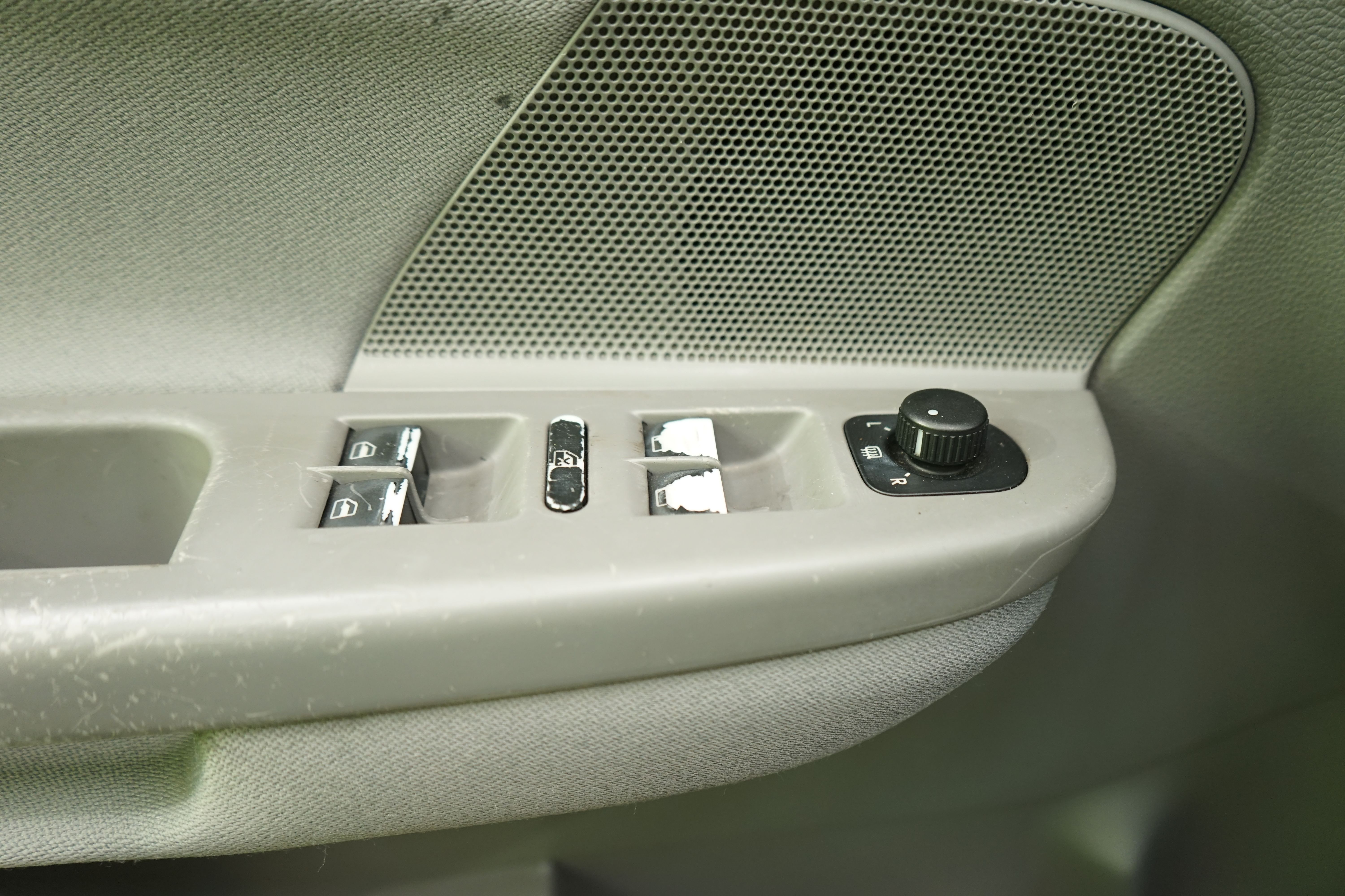 Volkswagen Golf 2004