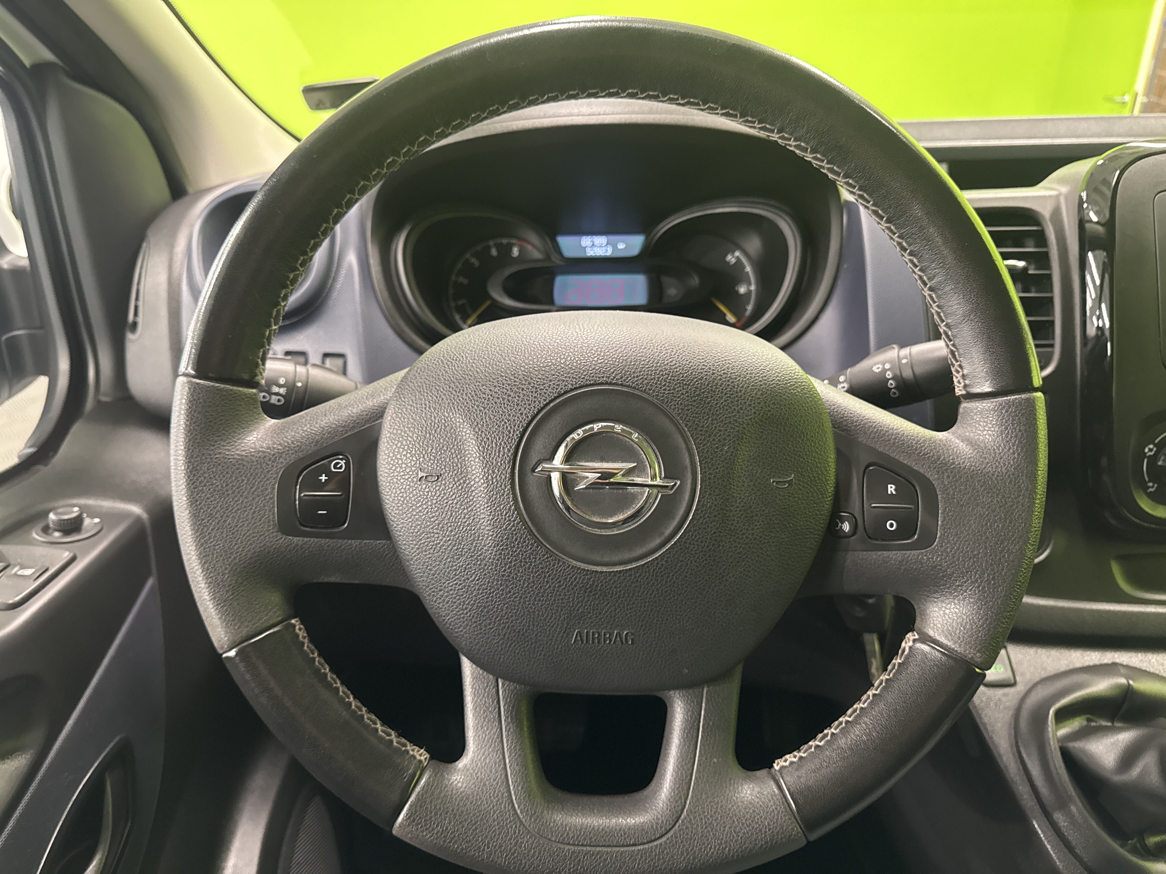 Opel Vivaro 2016