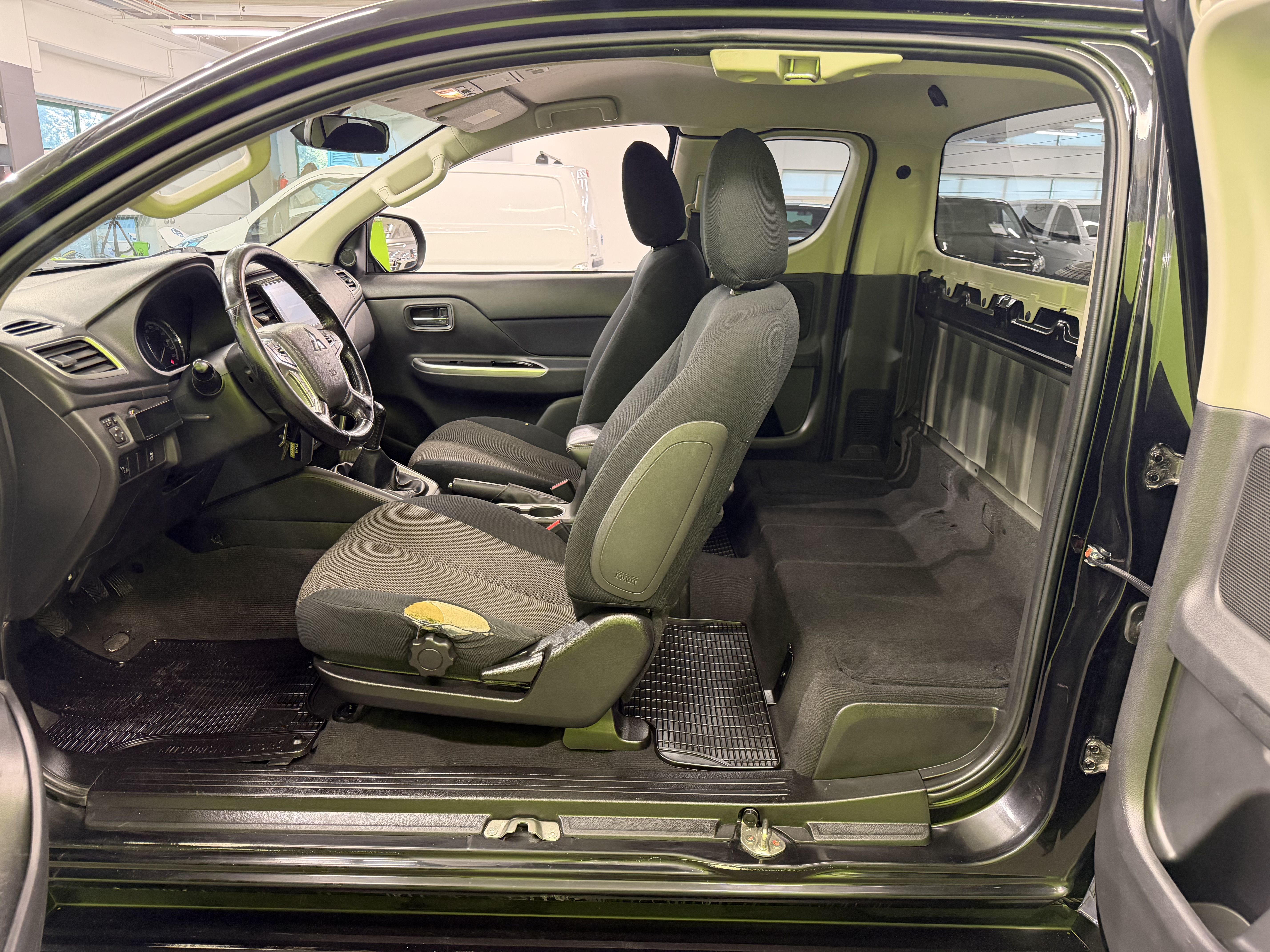 Mitsubishi L200 2020