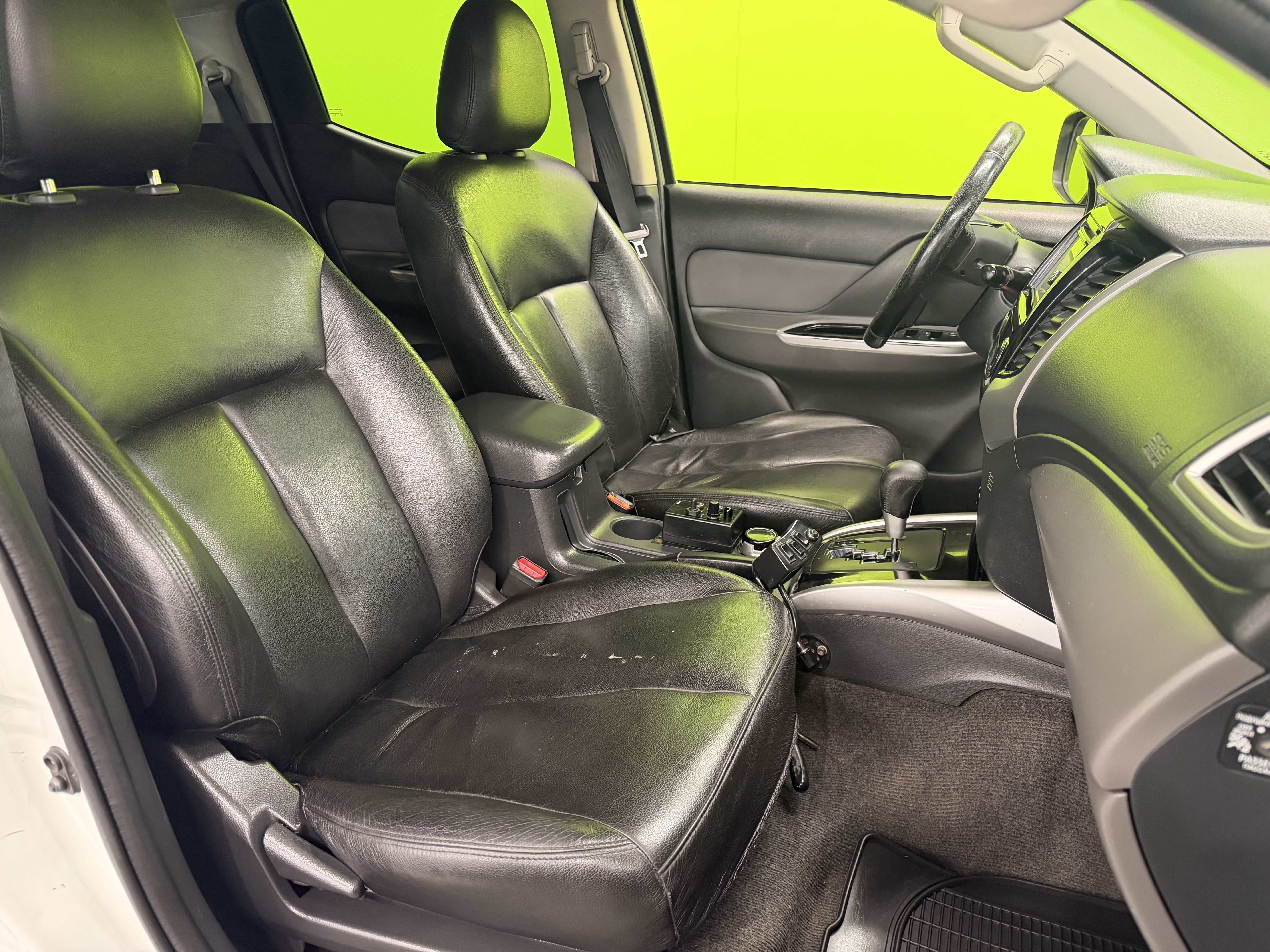 Mitsubishi L200 2016