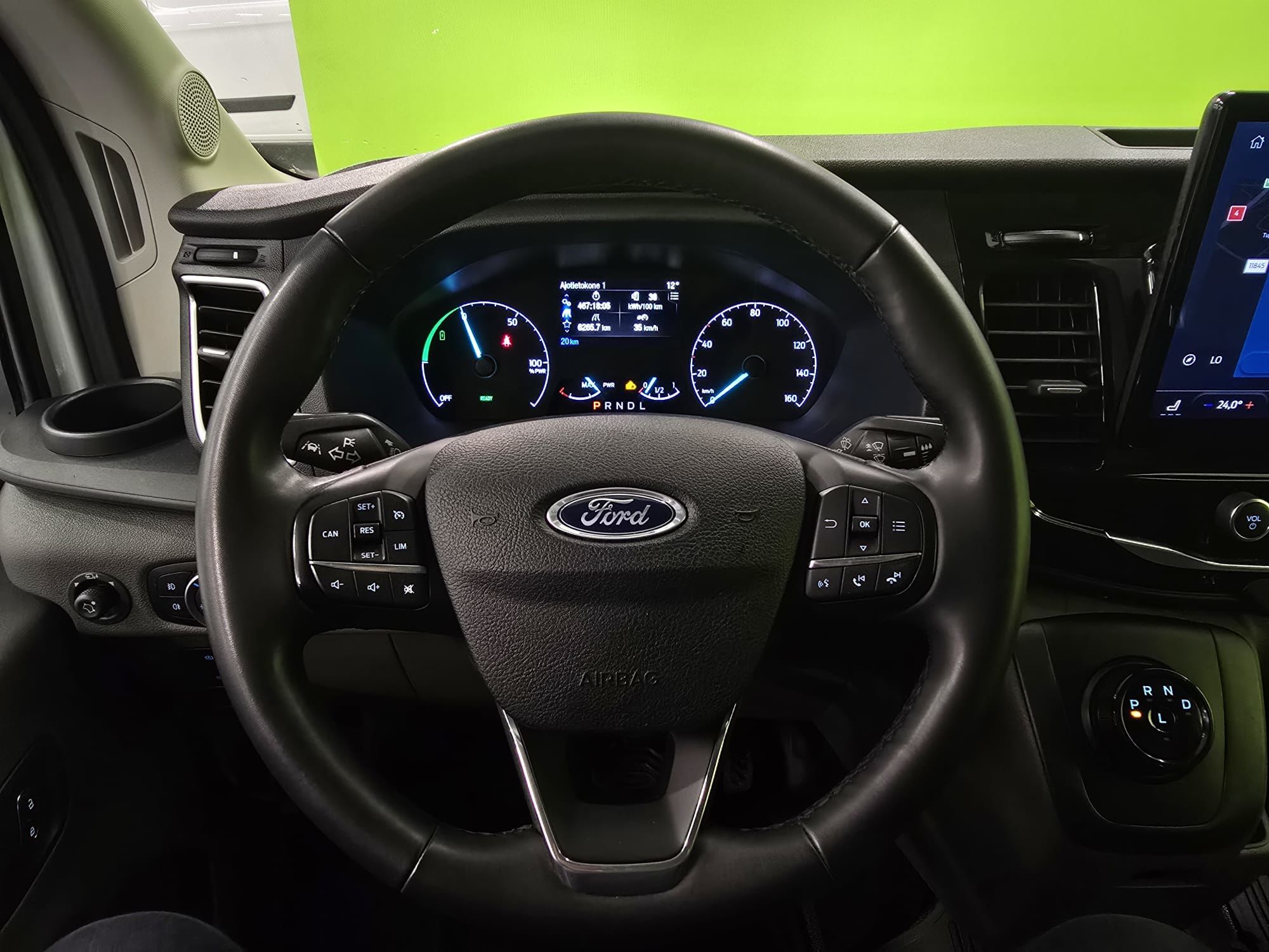 Ford Transit 2023