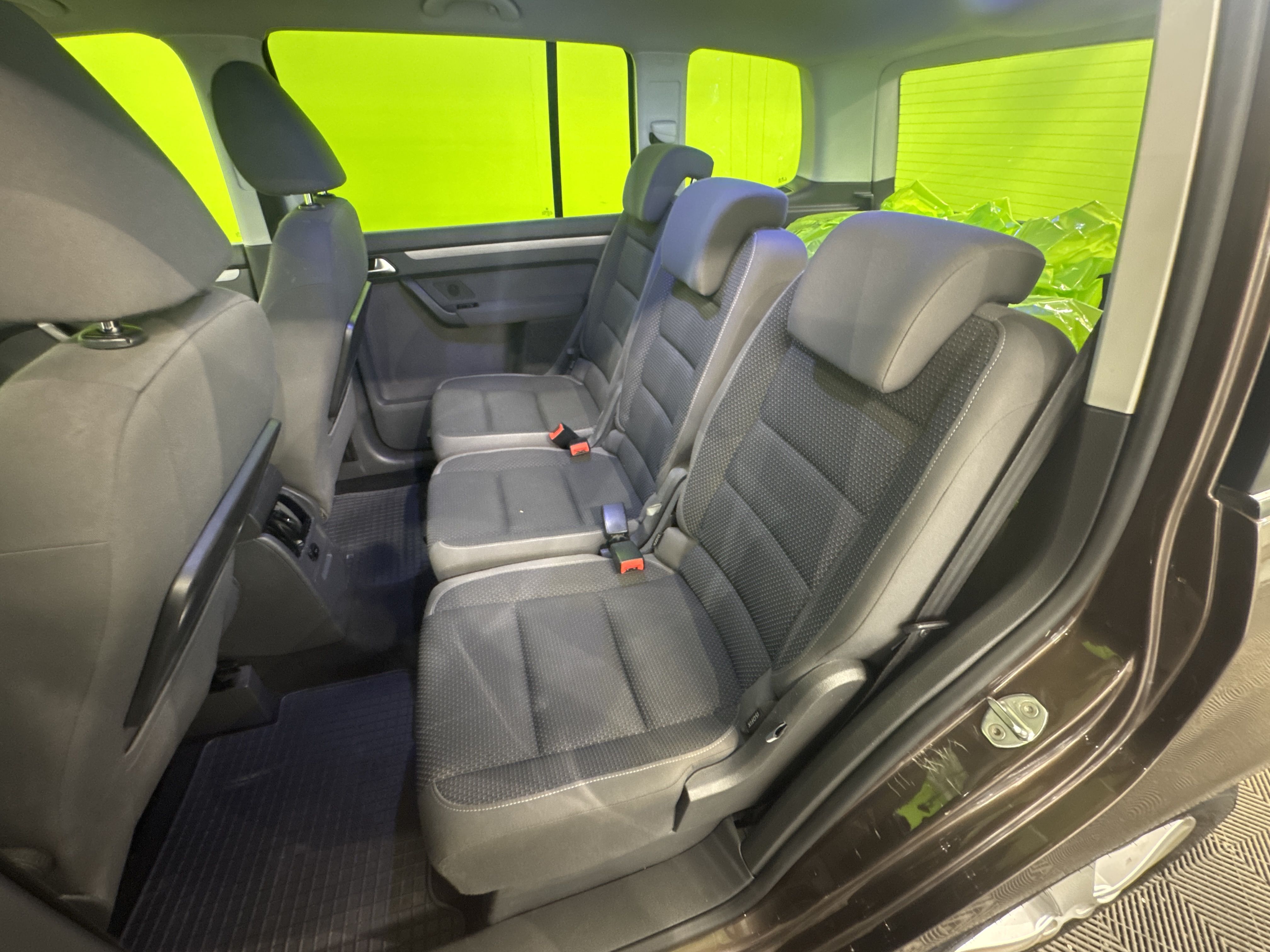Volkswagen Touran 2011