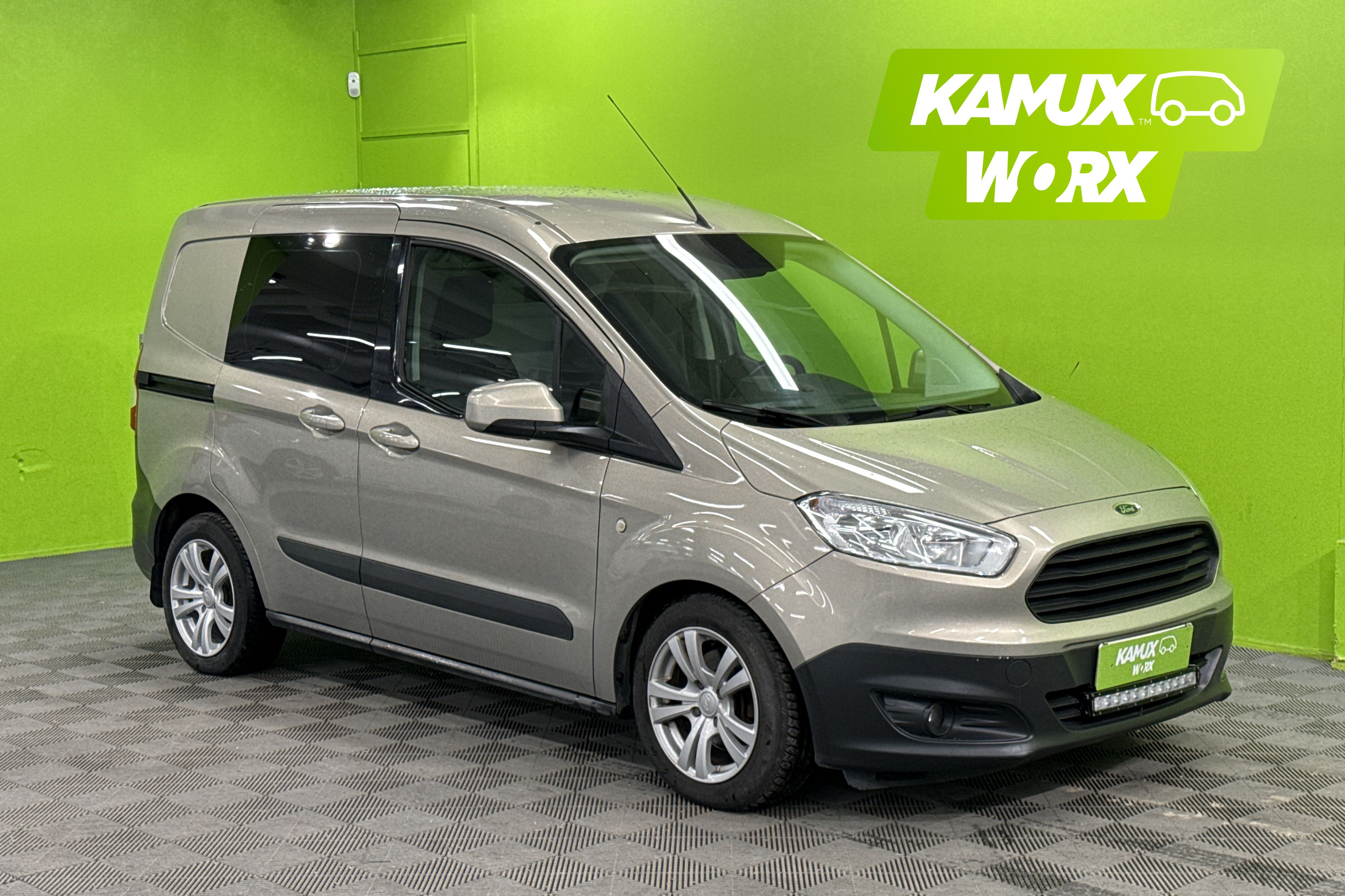 Ford Transit Courier 2017