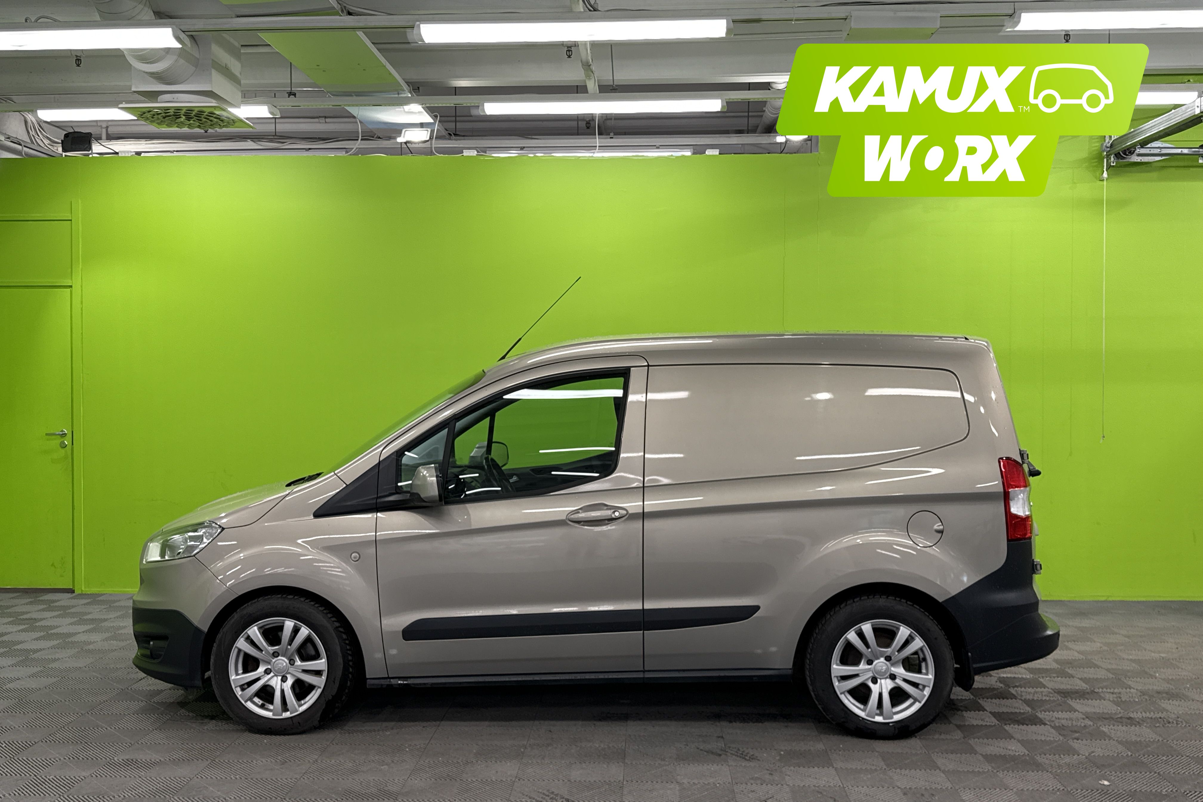Ford Transit Courier 2017