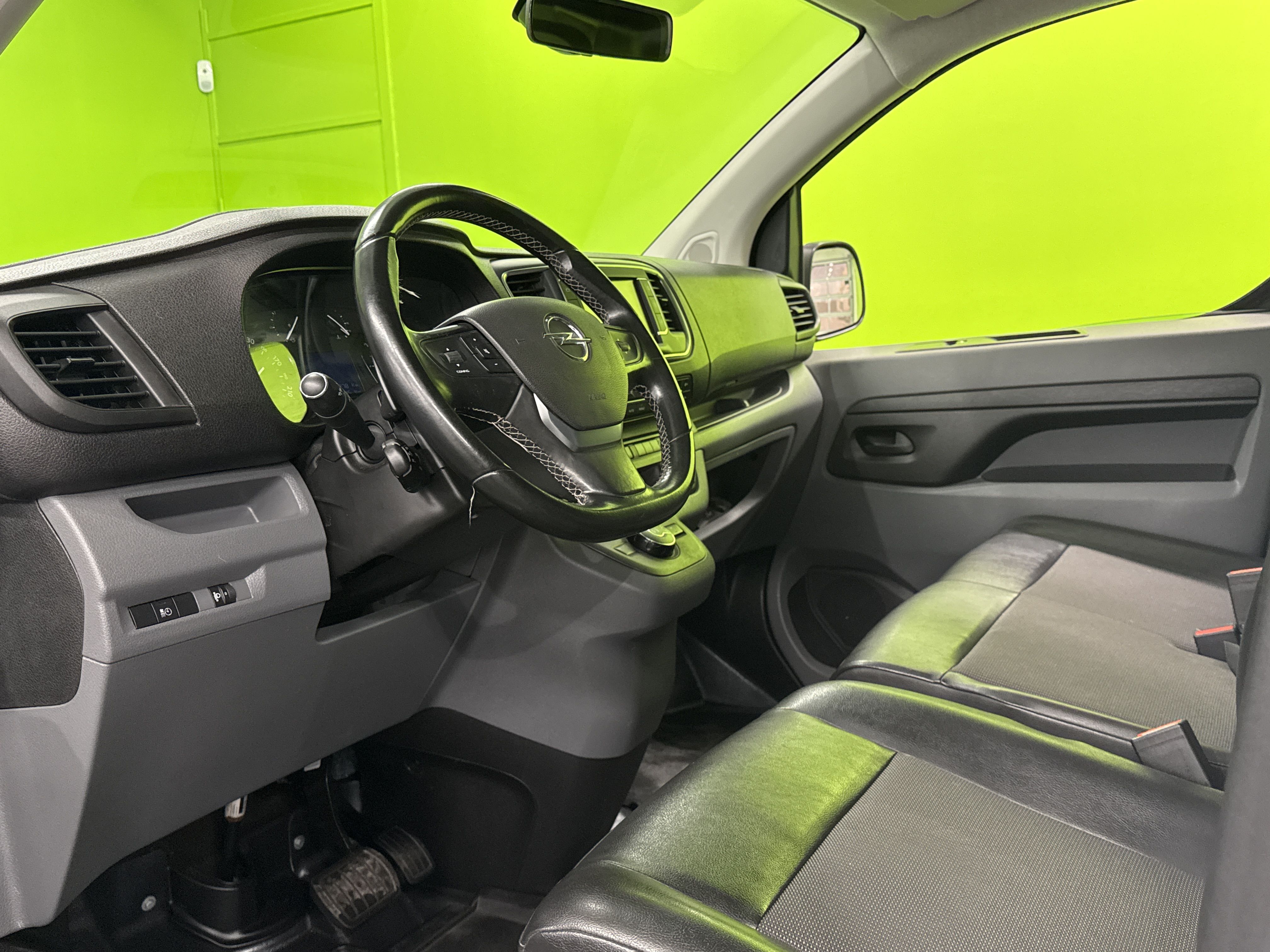 Opel Vivaro 2020