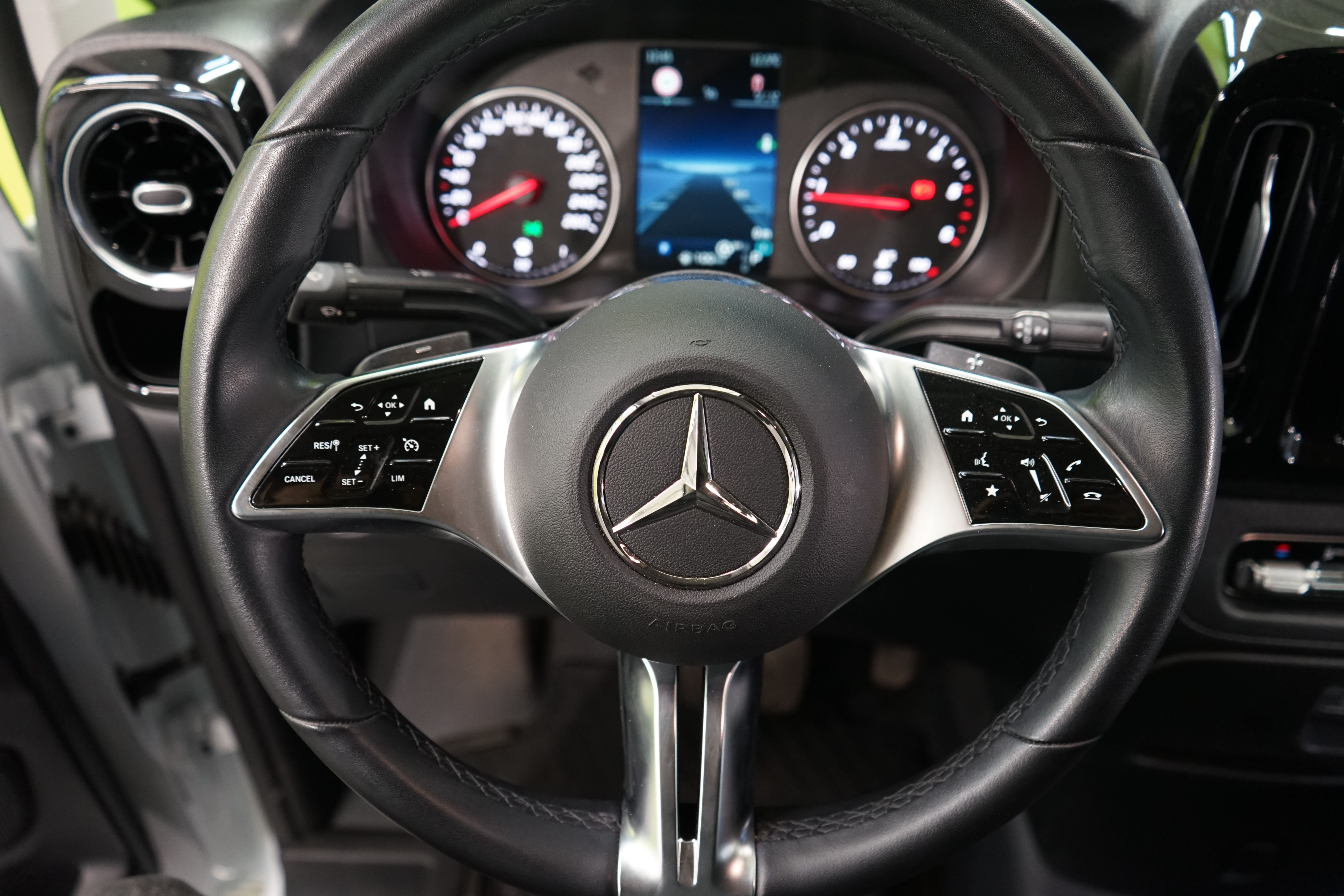 Mercedes-Benz Vito 2025