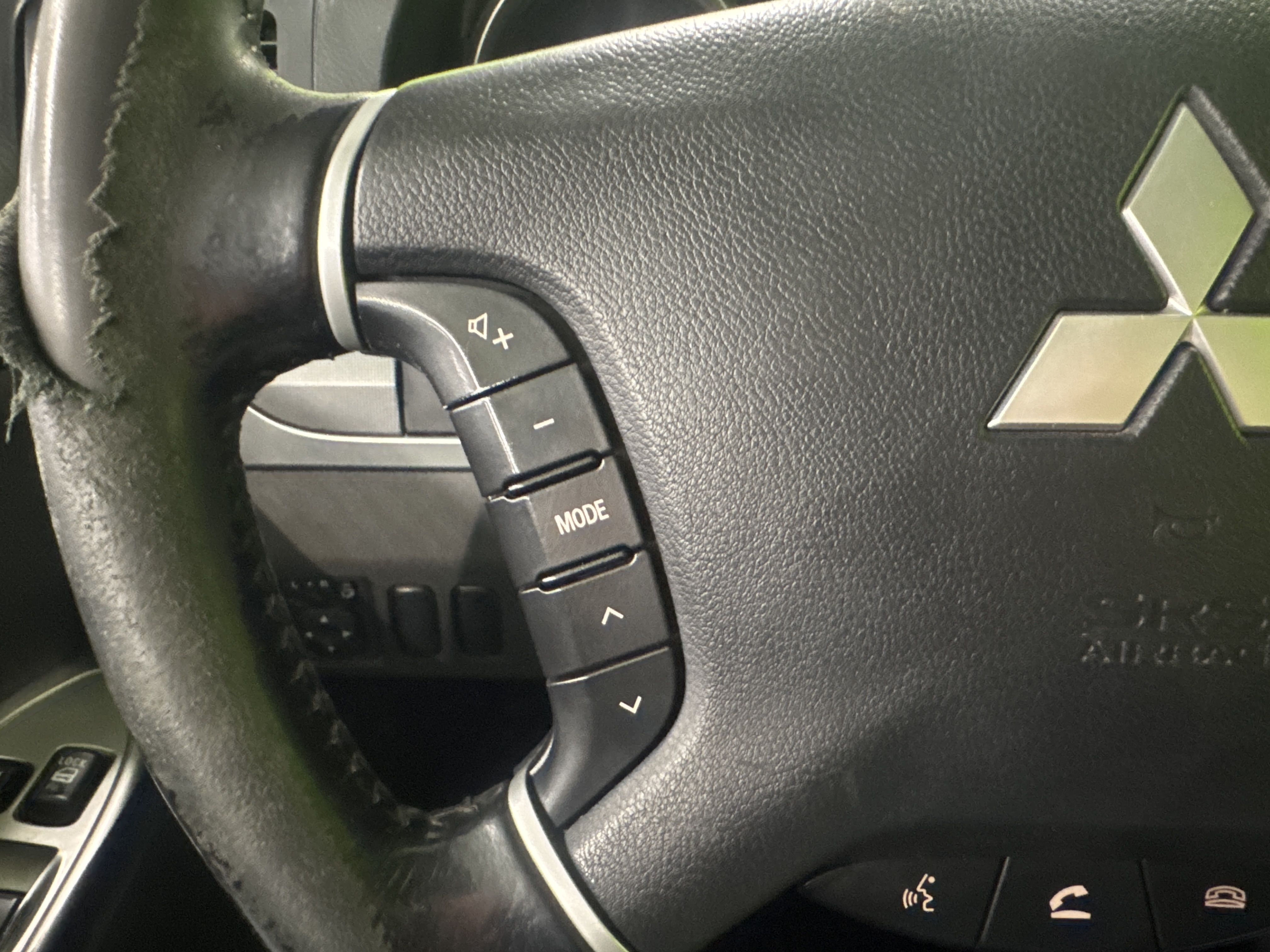 Mitsubishi Pajero 2014