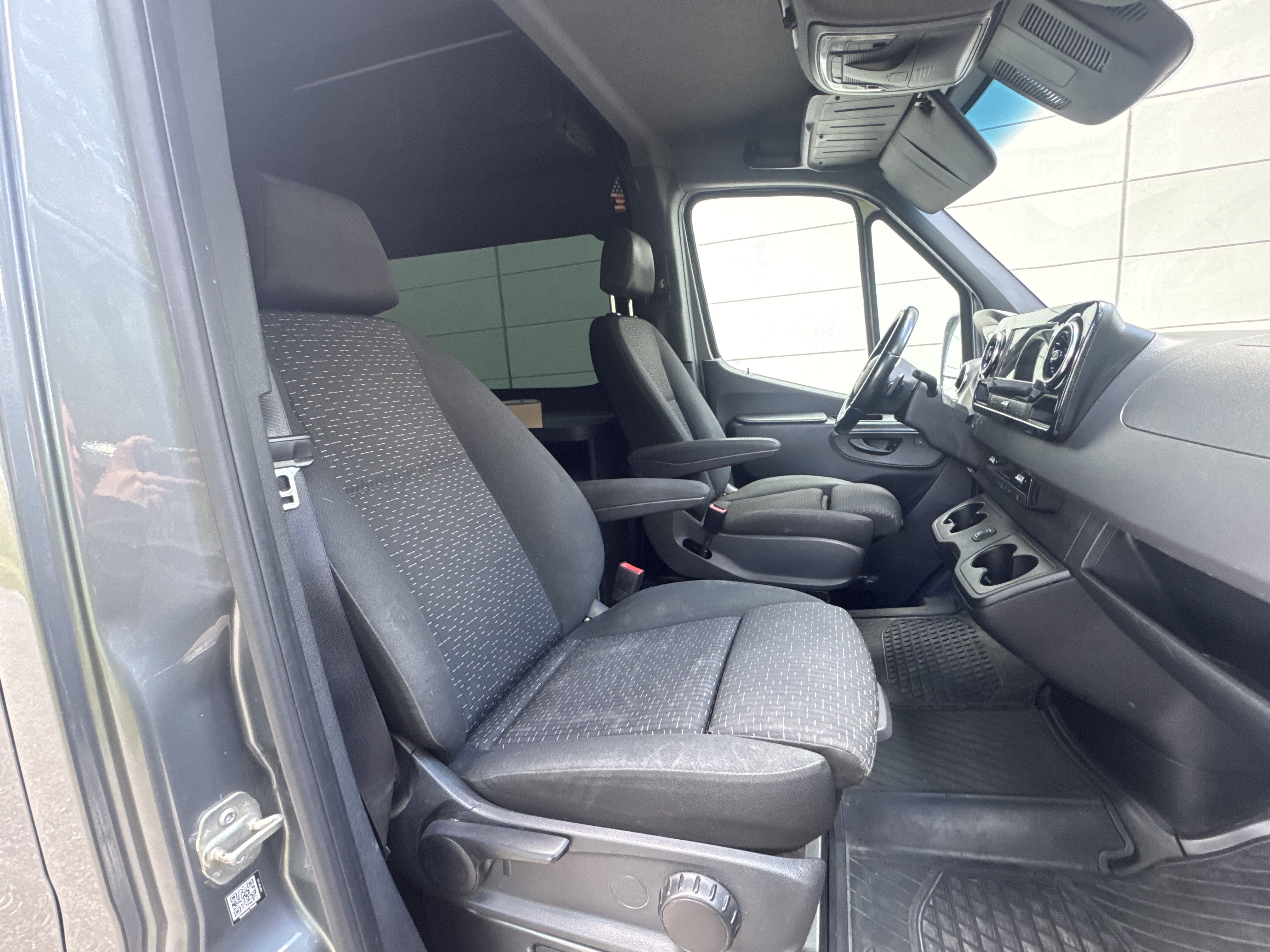 Mercedes-Benz Sprinter 2022